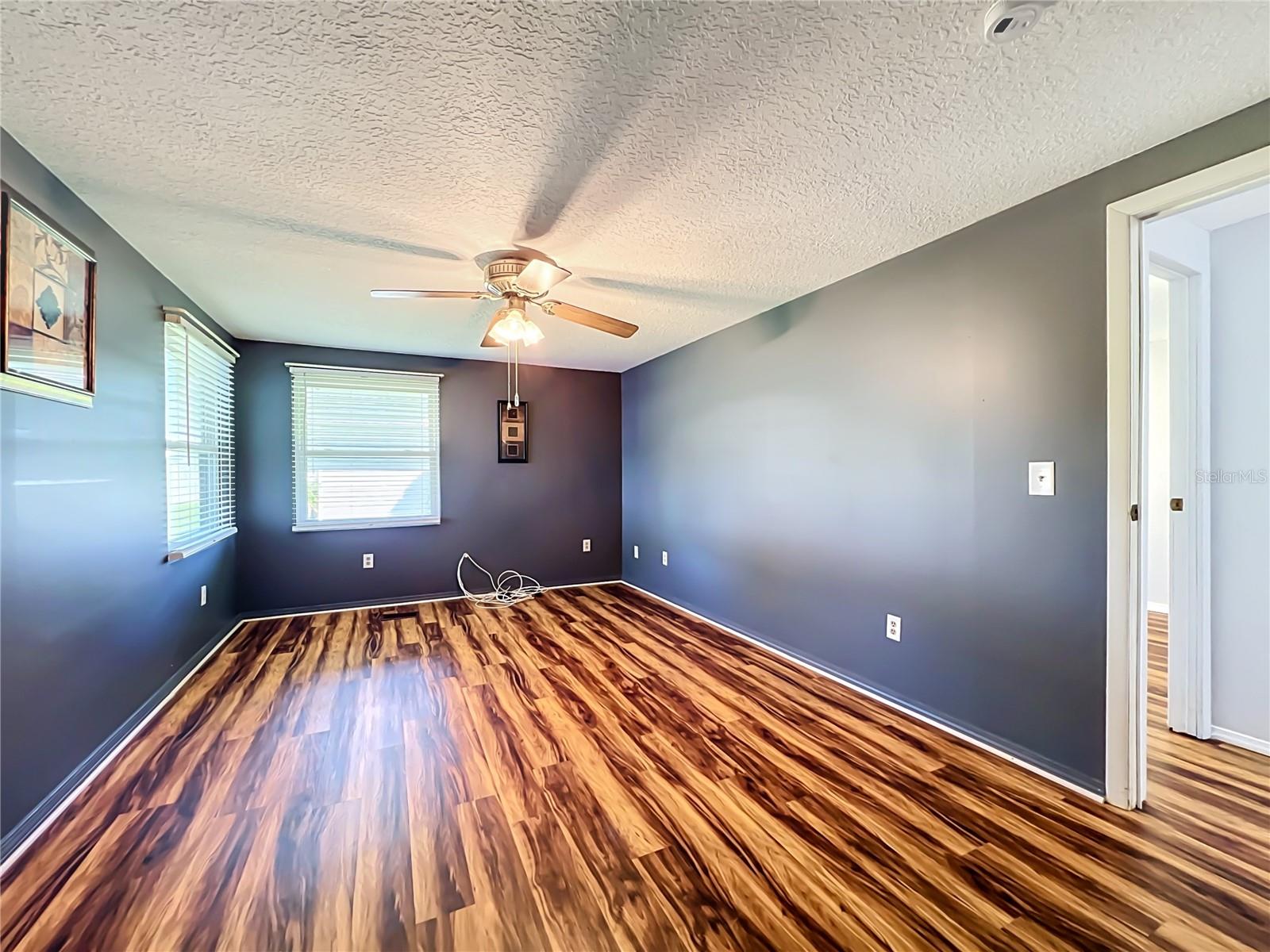 DORA PINES UNIT 3 - Residential