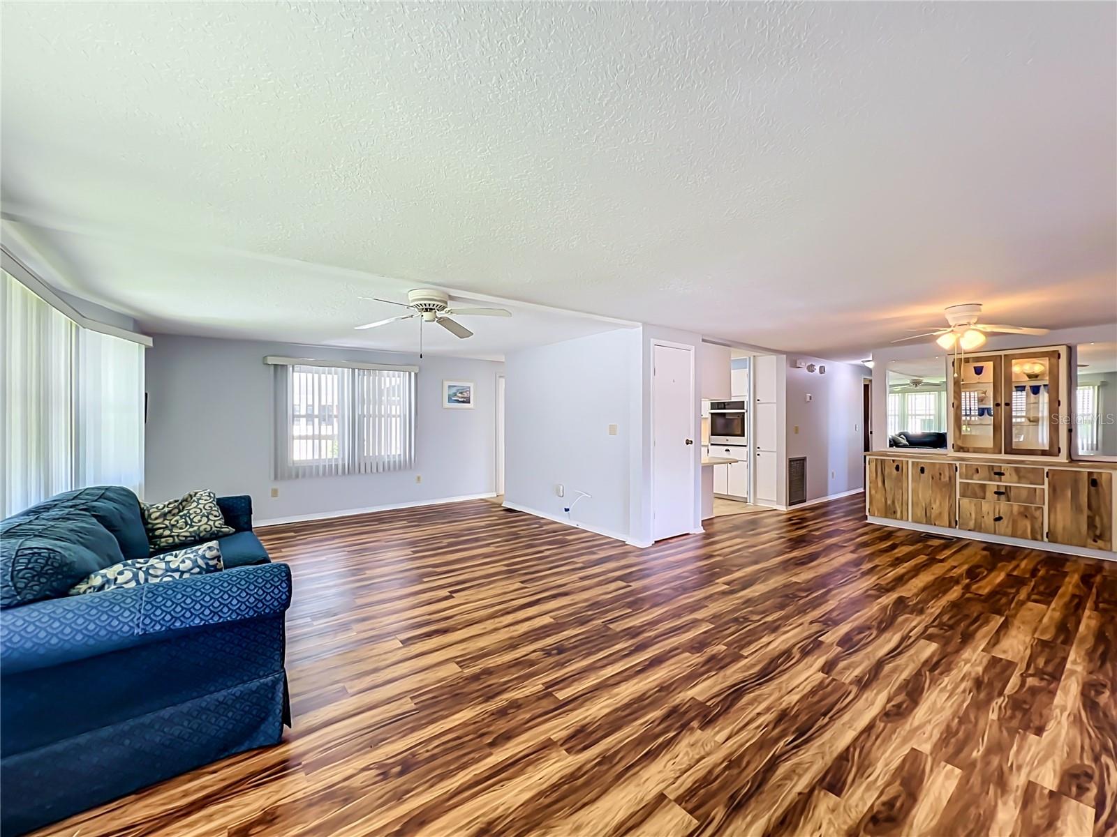 DORA PINES UNIT 3 - Residential