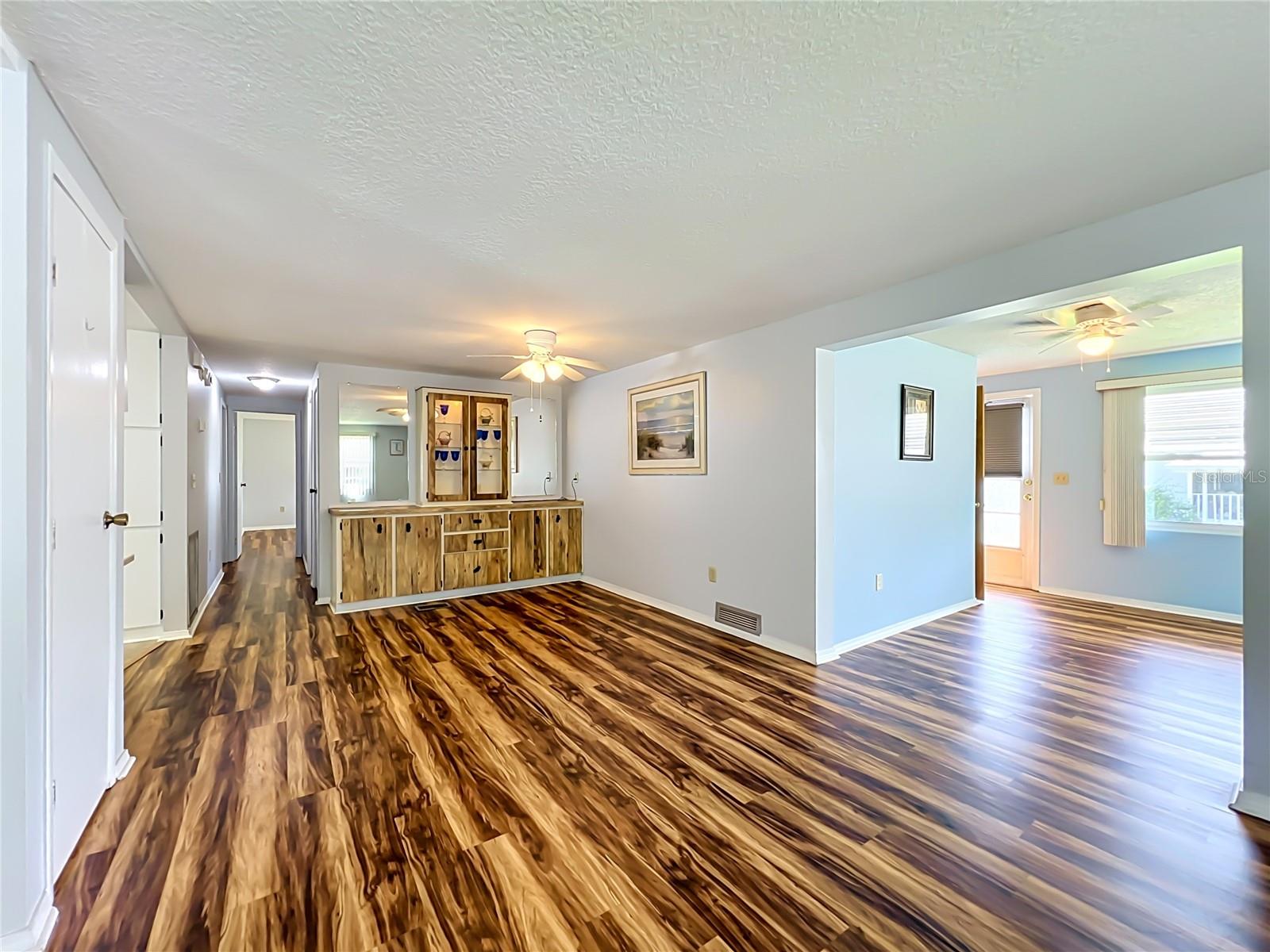 DORA PINES UNIT 3 - Residential