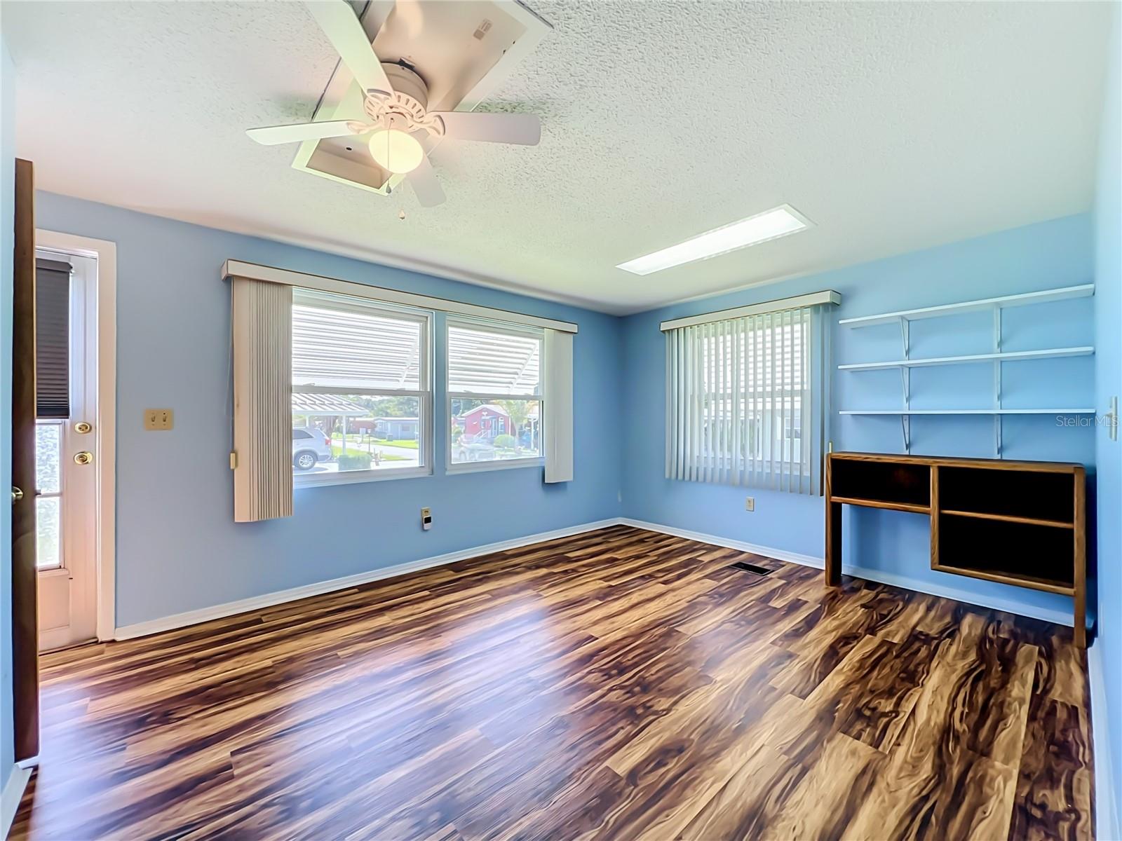 DORA PINES UNIT 3 - Residential