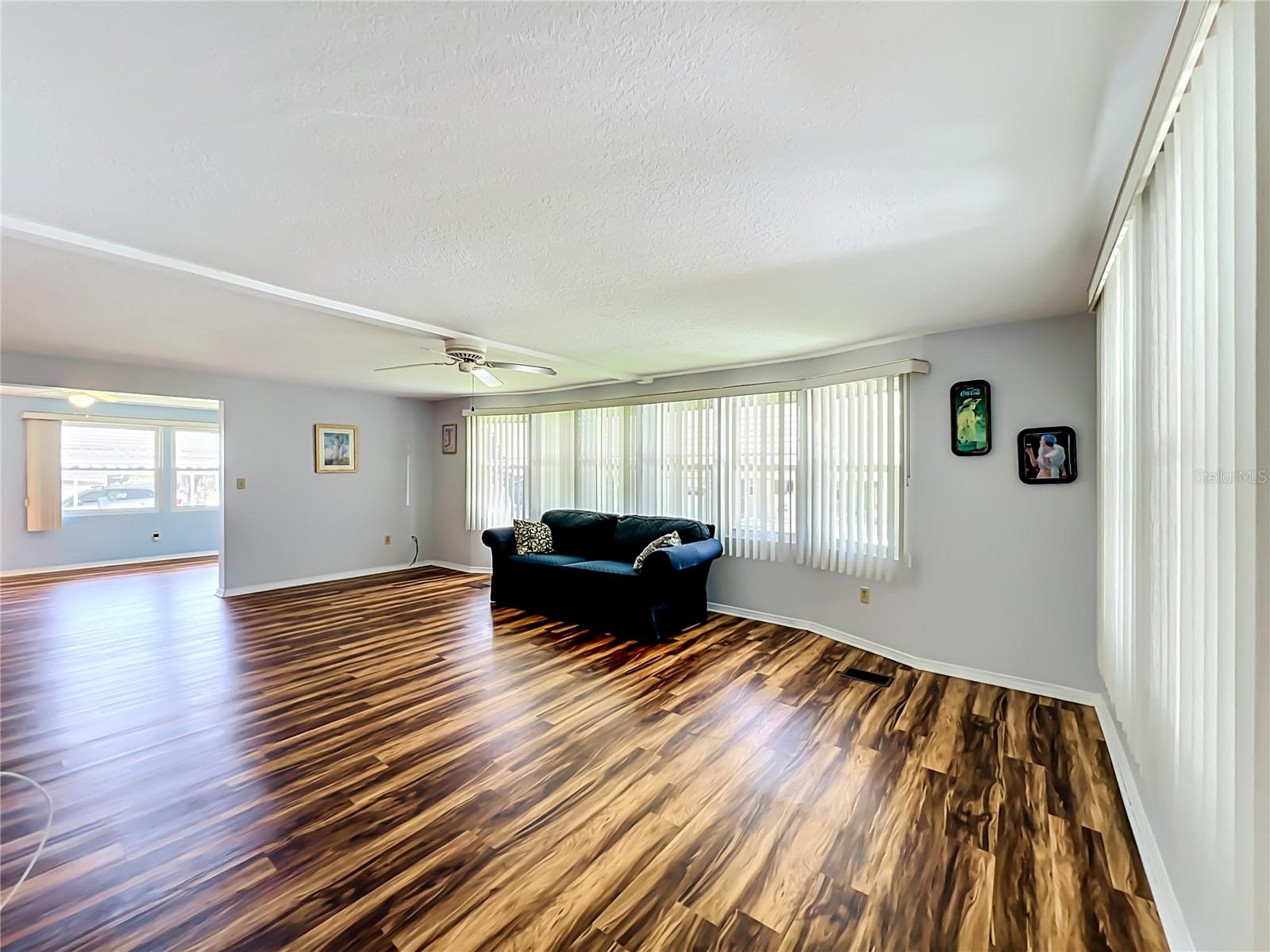 DORA PINES UNIT 3 - Residential