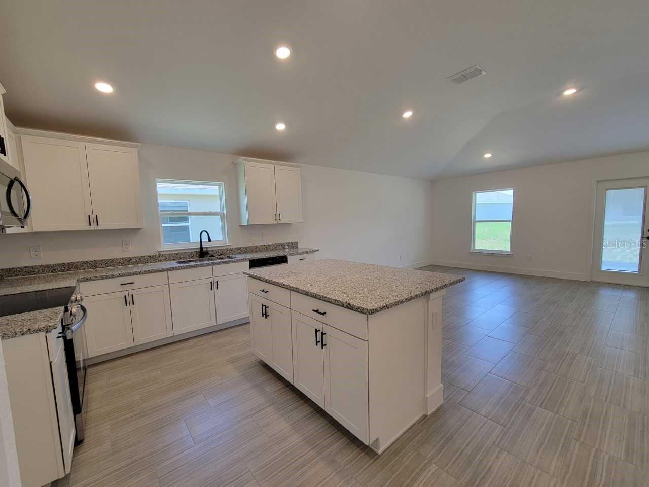OCALA CROSSINGS SOUTH - Residential
