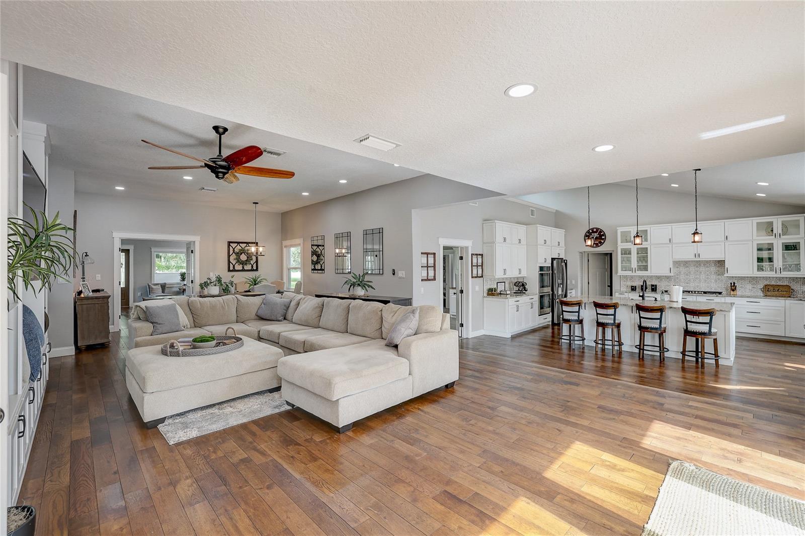 ACREAGE & UNREC - Residential