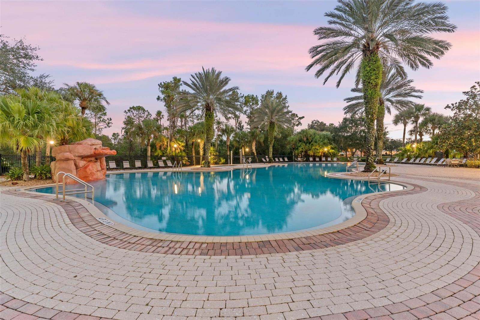 AVALON PARK VILLAGE 05 51 58 - Residential