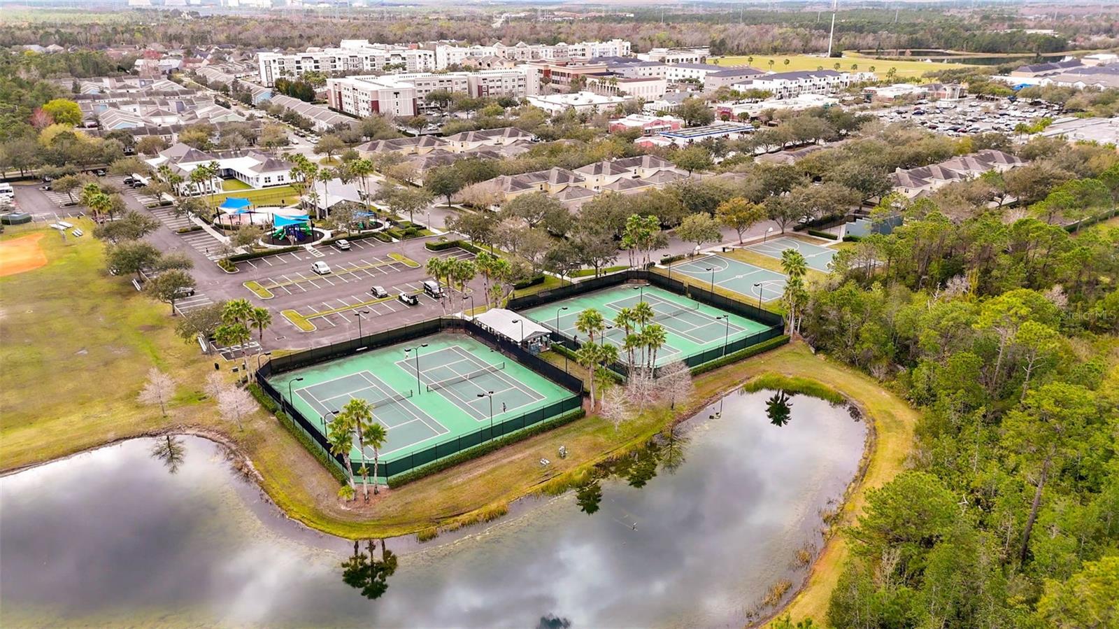 AVALON PARK VILLAGE 05 51 58 - Residential