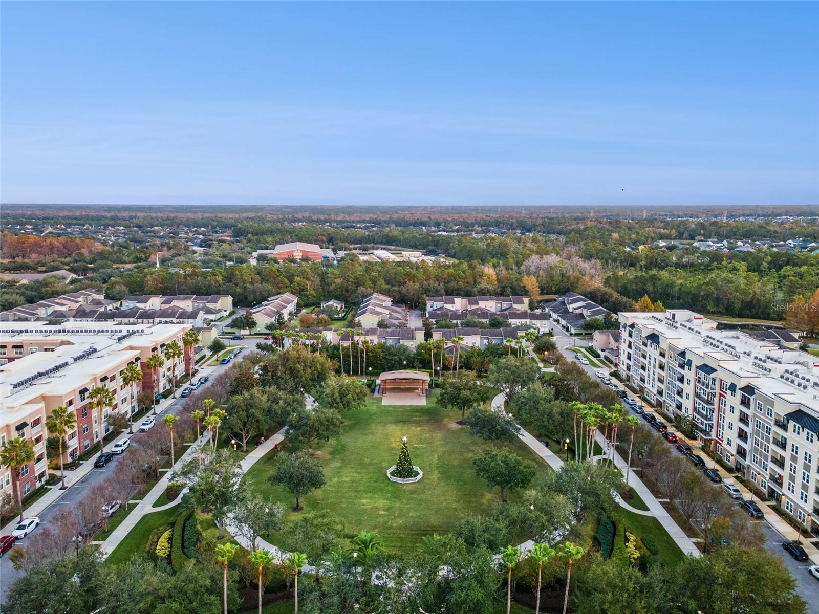 AVALON PARK VILLAGE 05 51 58 - Residential