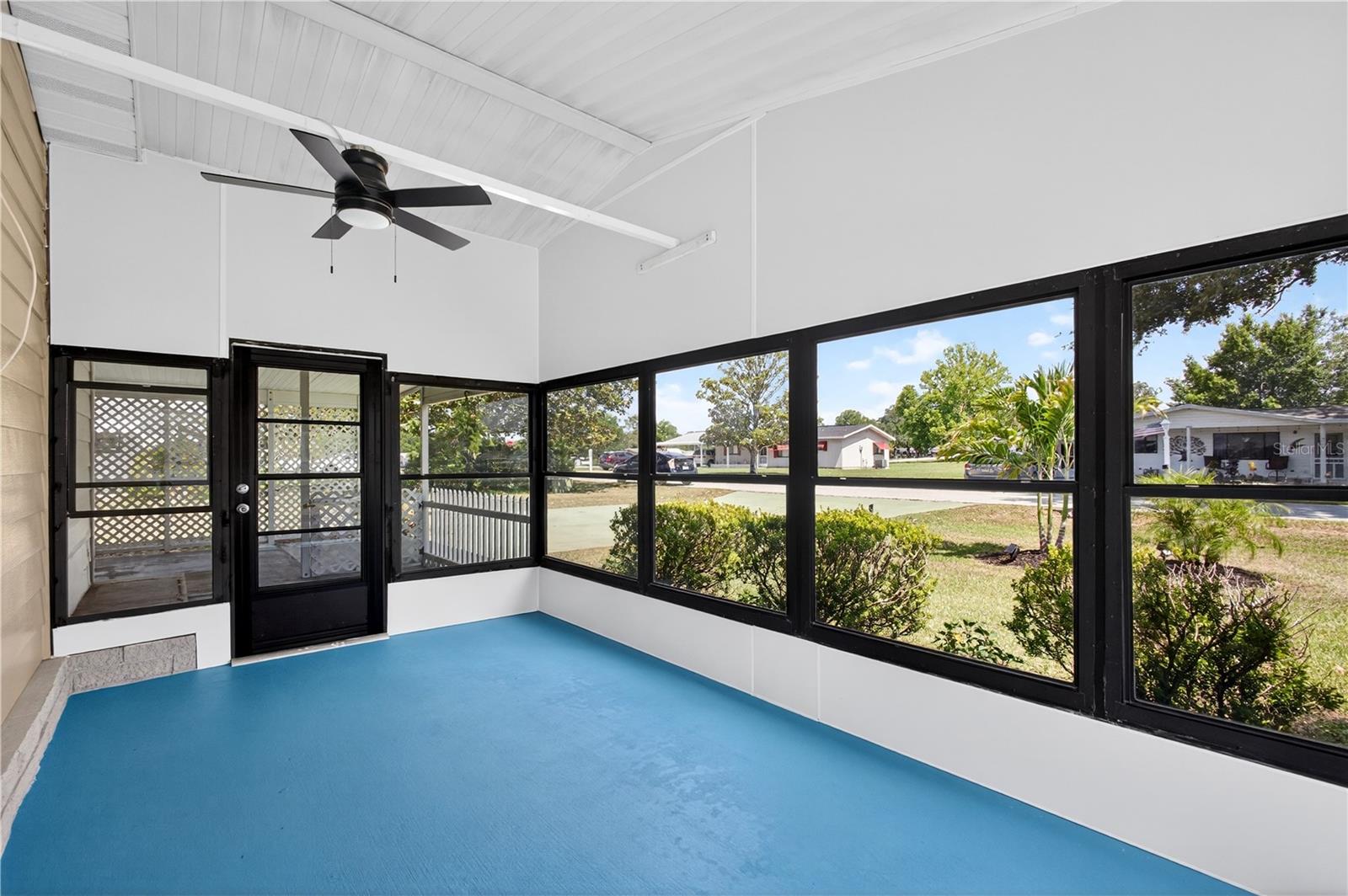 PINE RUN ESTATE - Residential
