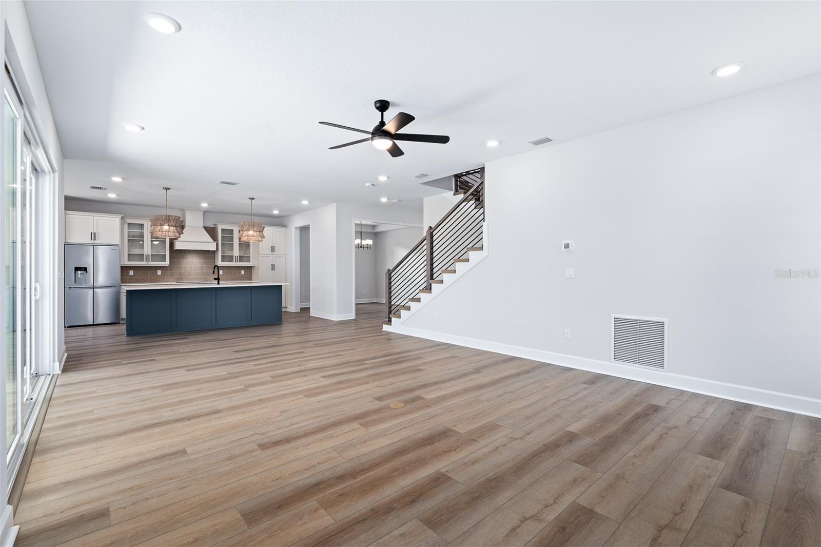 MICKLER'S WINDANTIDE - Residential