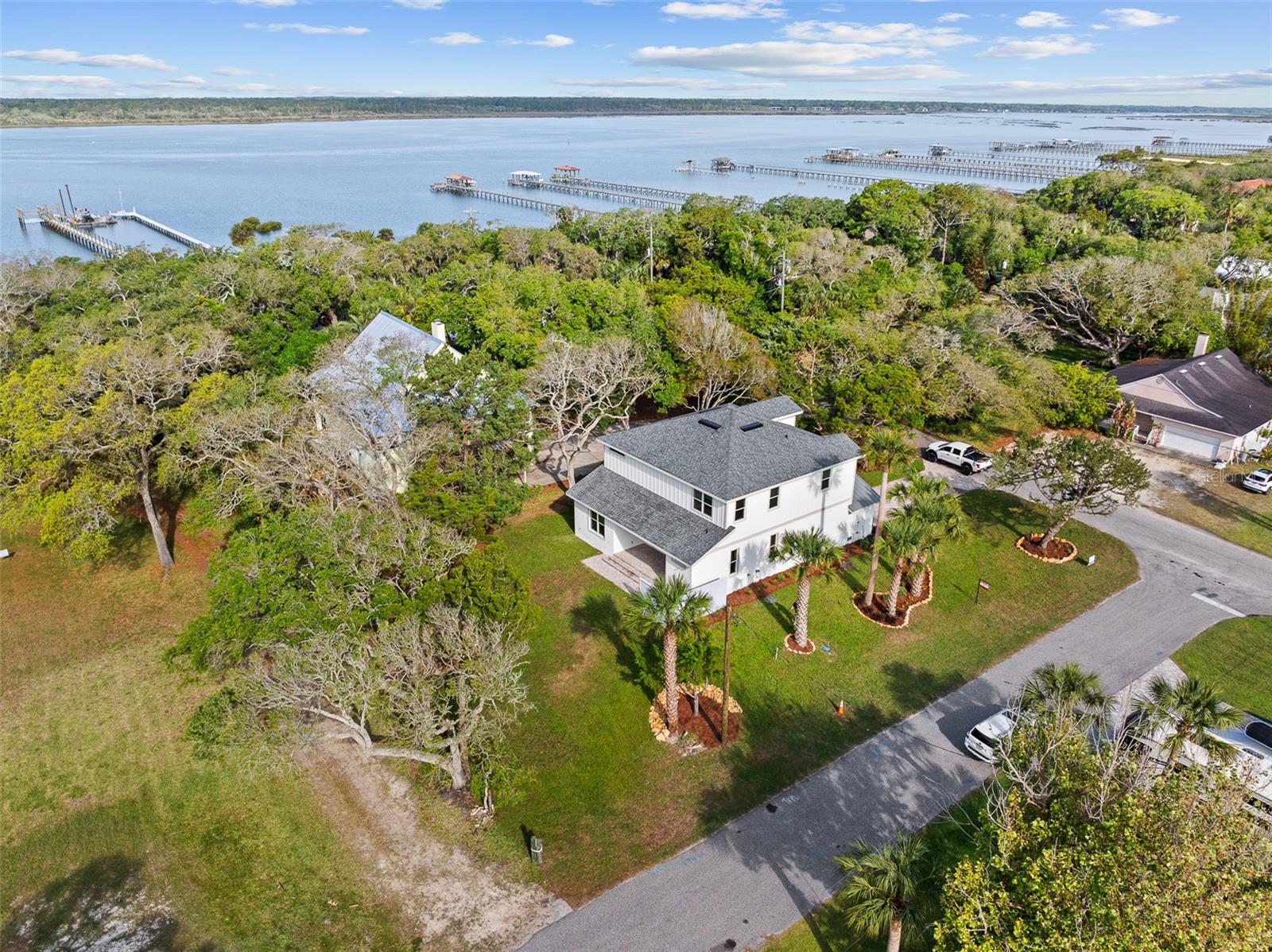 MICKLER'S WINDANTIDE - Residential