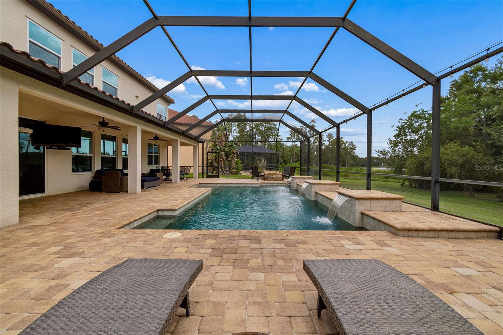 BELLA CASA - Residential