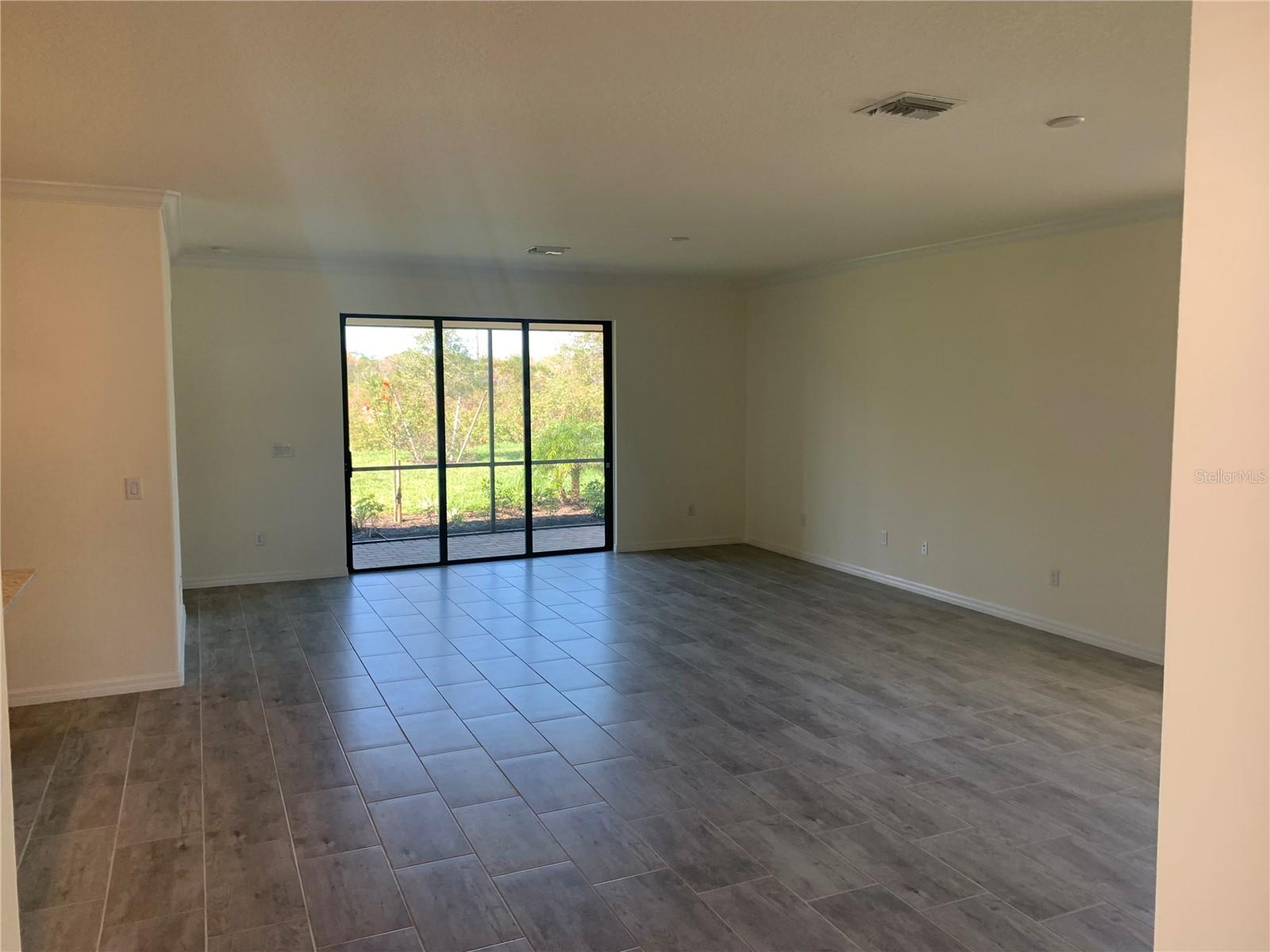 POLO RUN PH I-A & I-B - Residential Lease