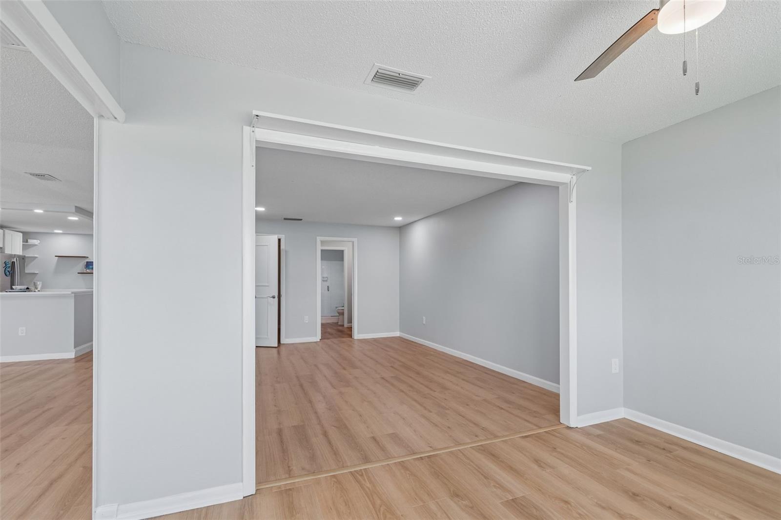 HARBOUR CLUB CONDO 3 - Residential