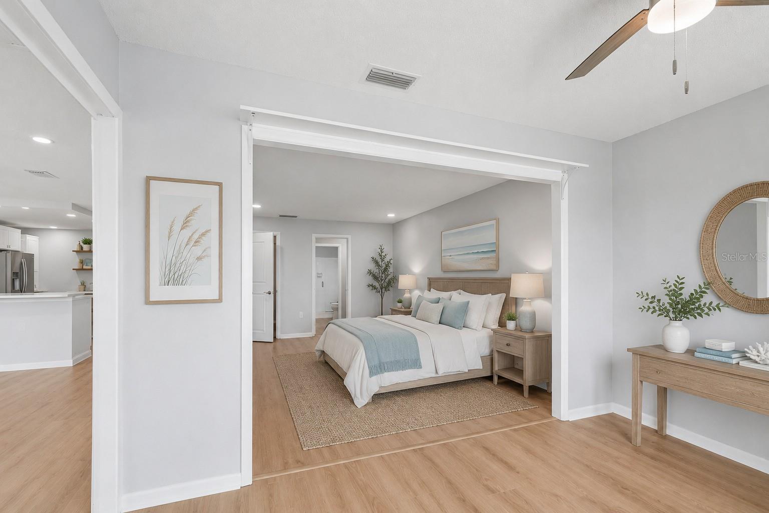 HARBOUR CLUB CONDO 3 - Residential