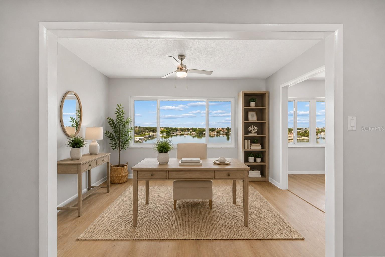 HARBOUR CLUB CONDO 3 - Residential