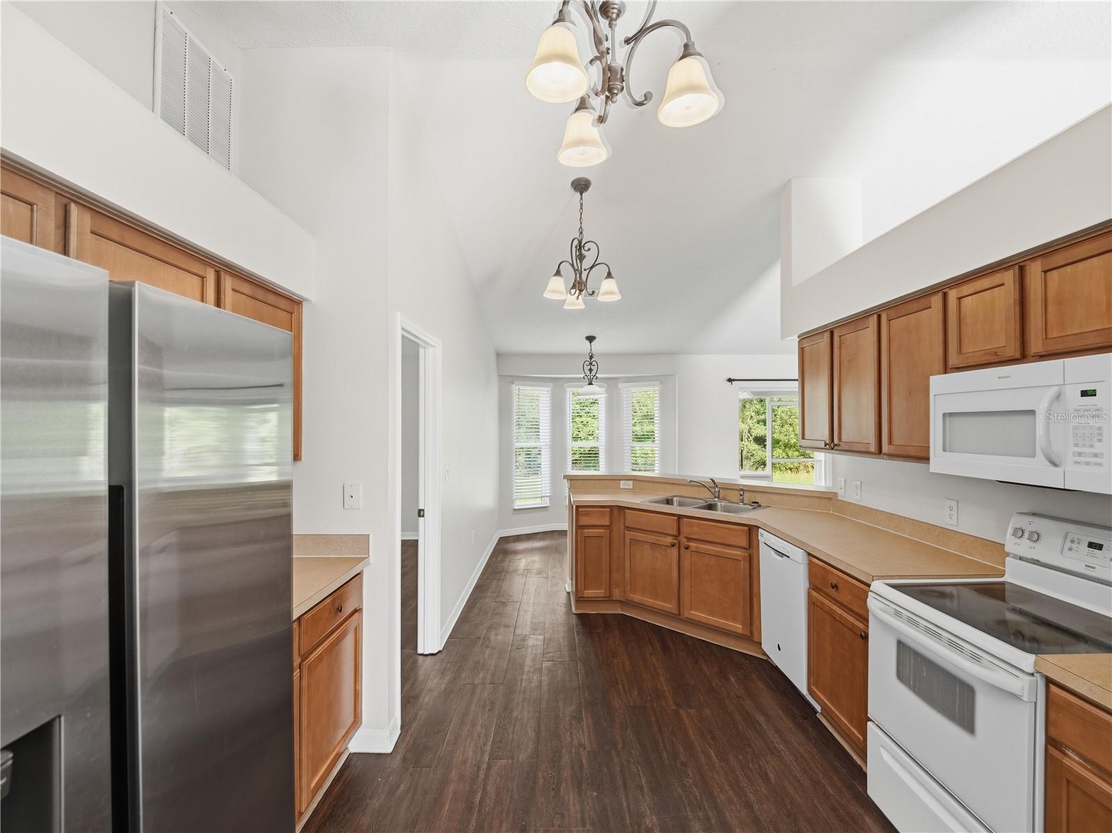SWEETWATER CREEK UNIT 2 - Residential Lease