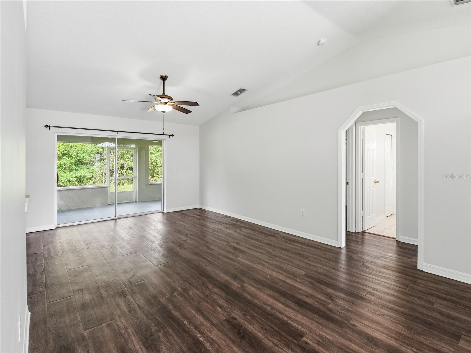 SWEETWATER CREEK UNIT 2 - Residential Lease