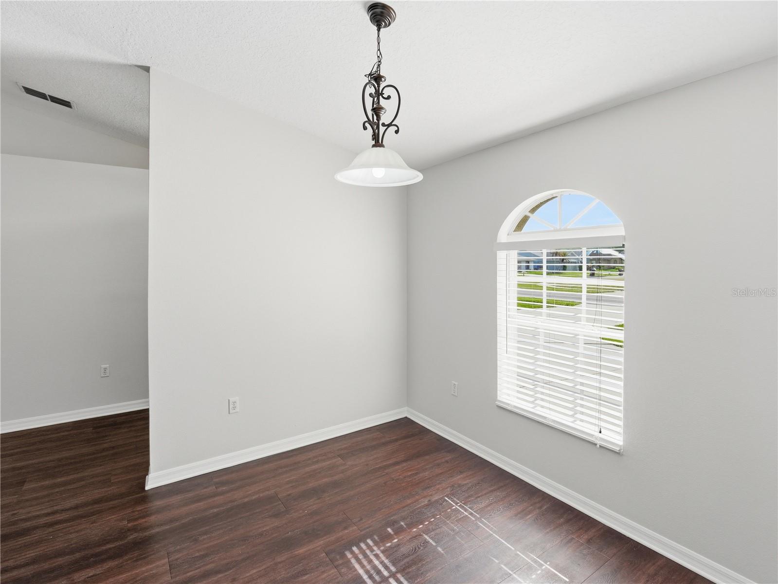 SWEETWATER CREEK UNIT 2 - Residential Lease