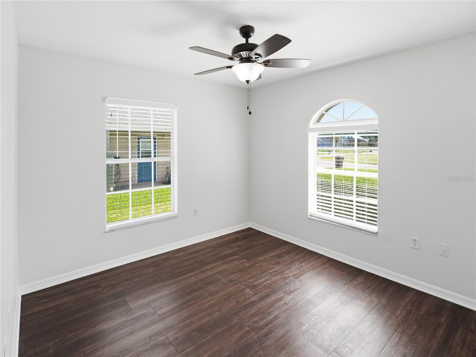 SWEETWATER CREEK UNIT 2 - Residential Lease