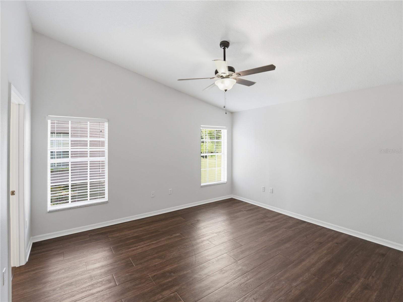 SWEETWATER CREEK UNIT 2 - Residential Lease
