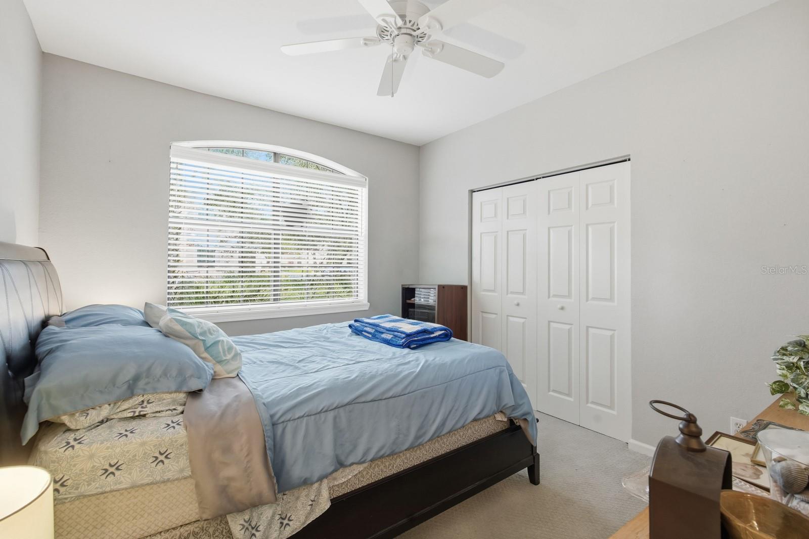 VISTA COVE - Residential
