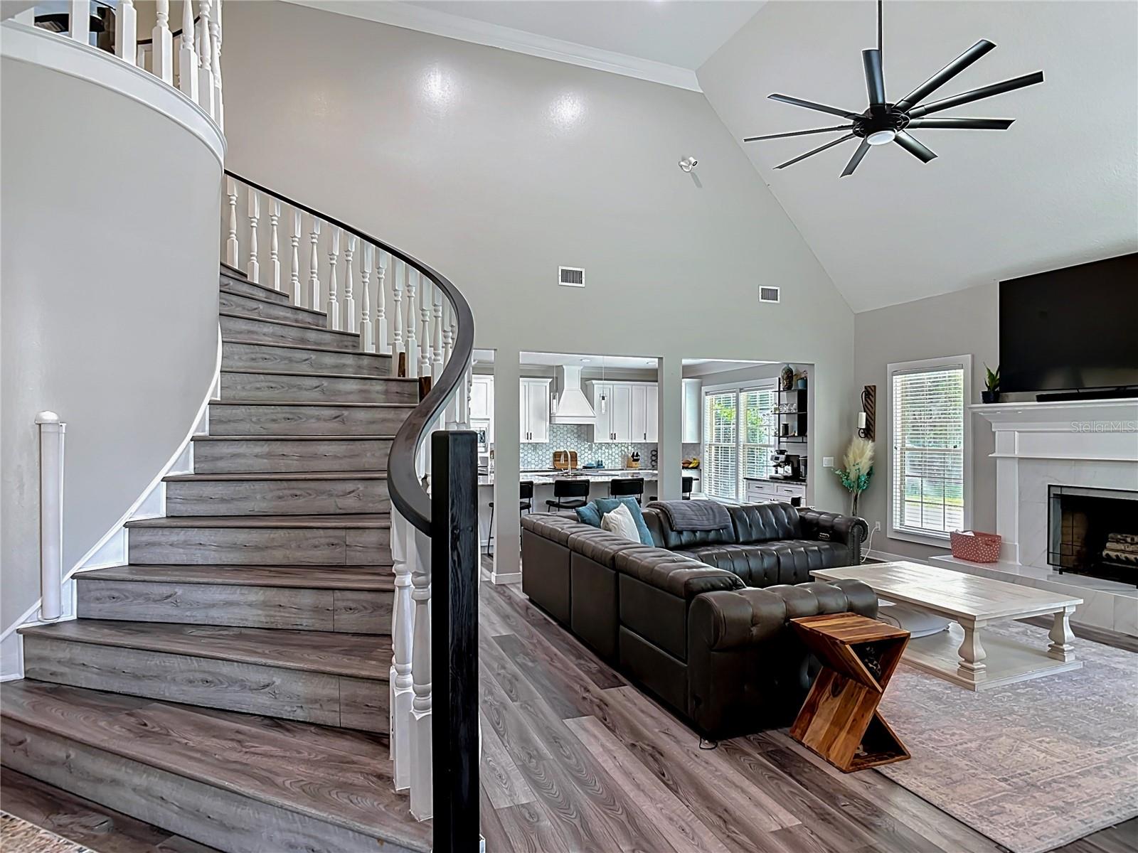BREAKAWAY TRAILS - Residential