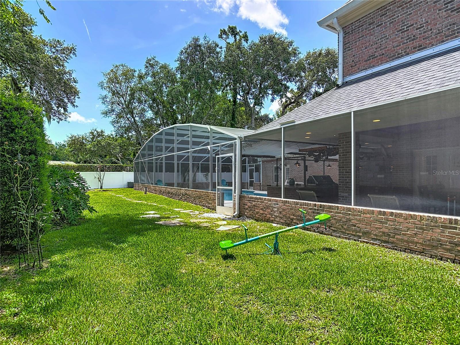 BREAKAWAY TRAILS - Residential