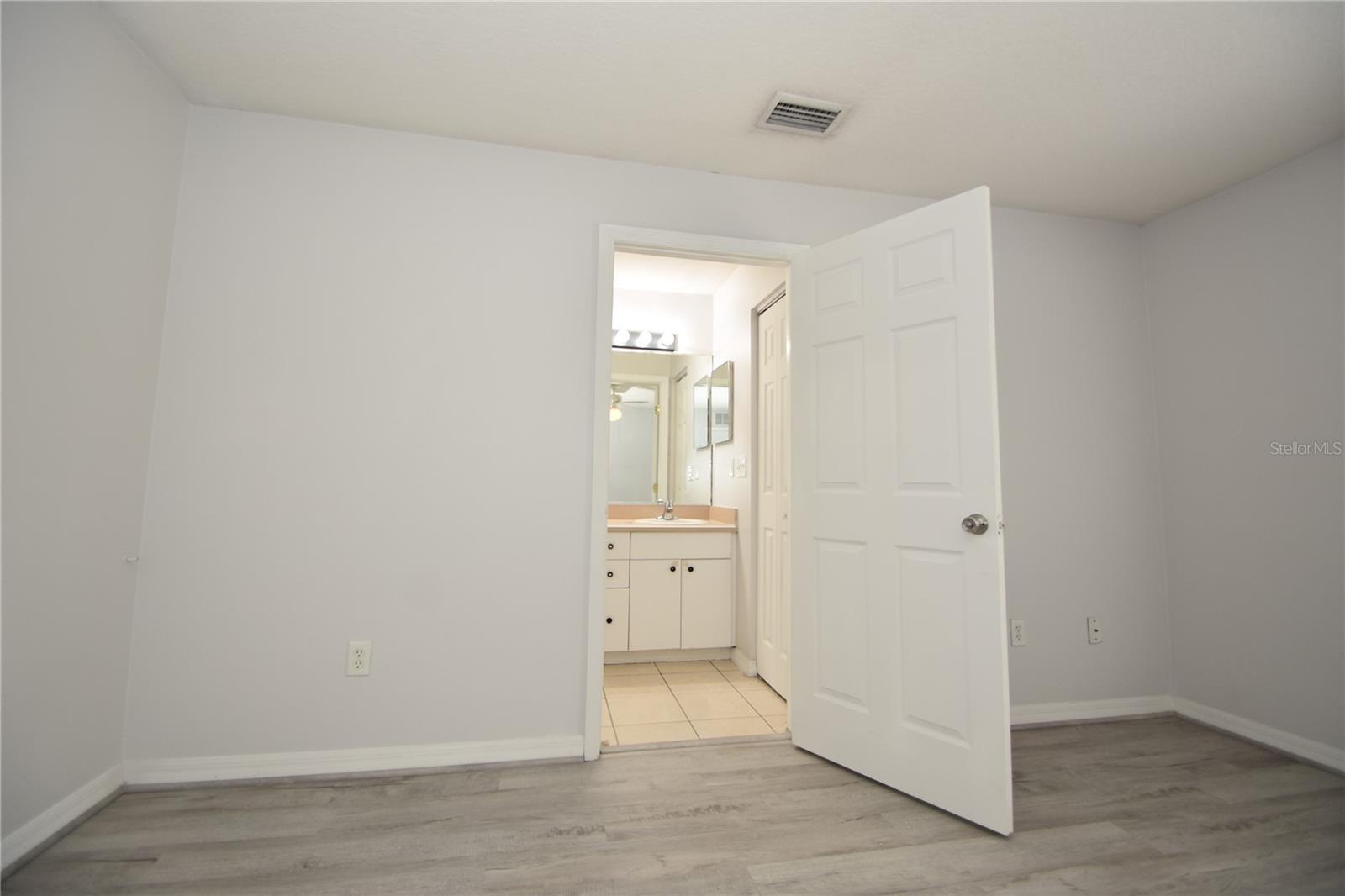 LEHIGH WOODS - Residential
