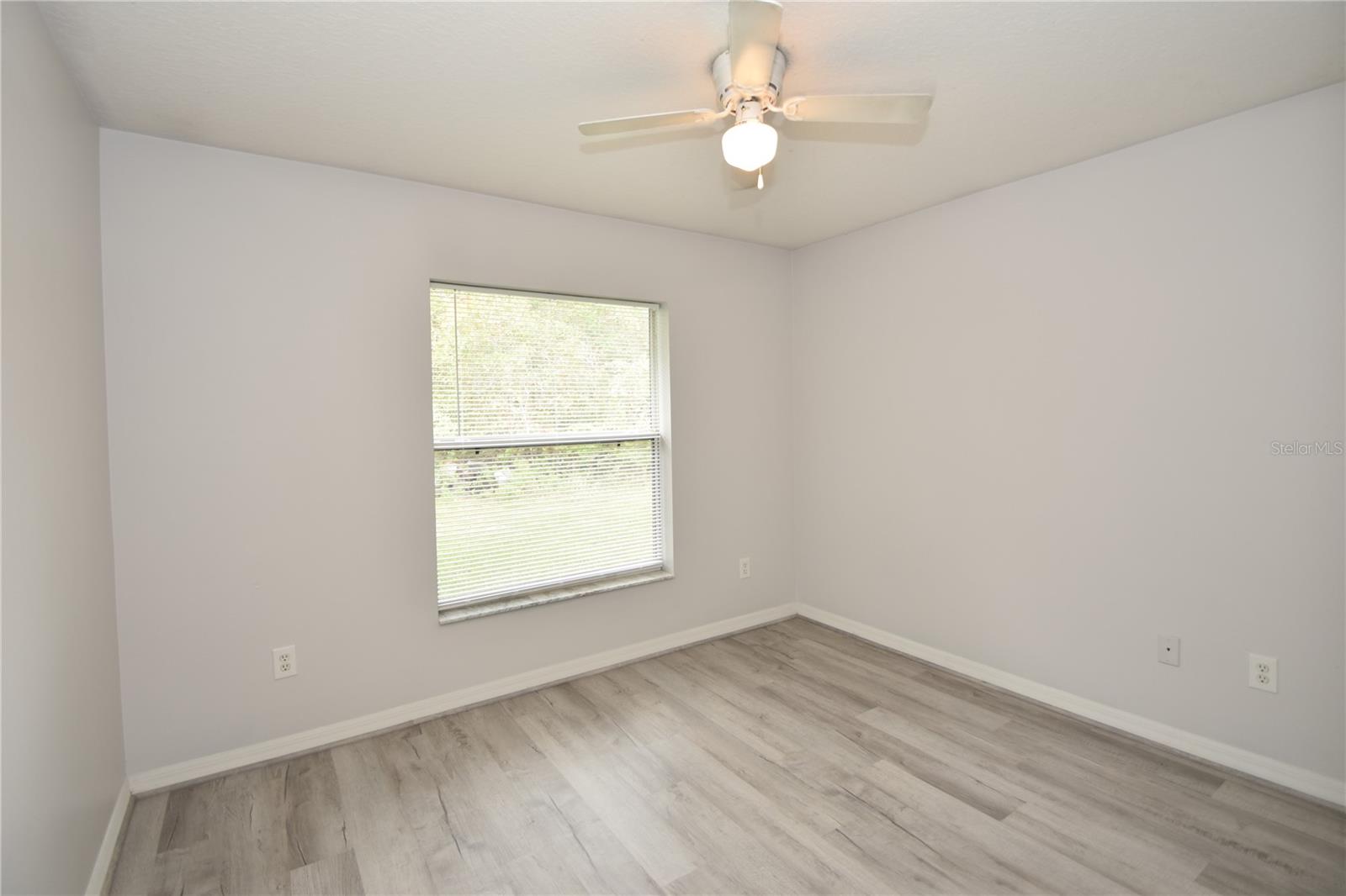 LEHIGH WOODS - Residential