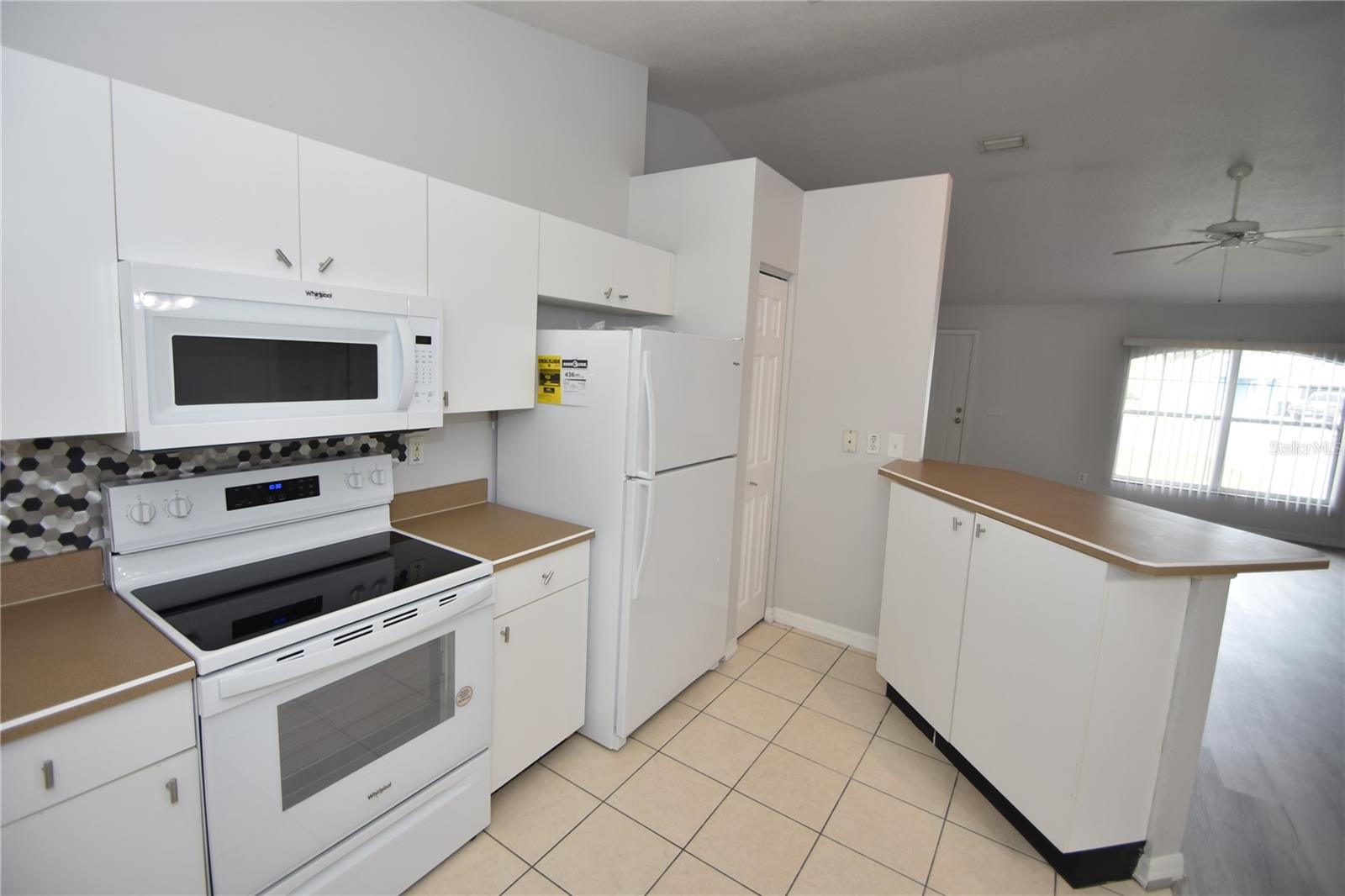 LEHIGH WOODS - Residential