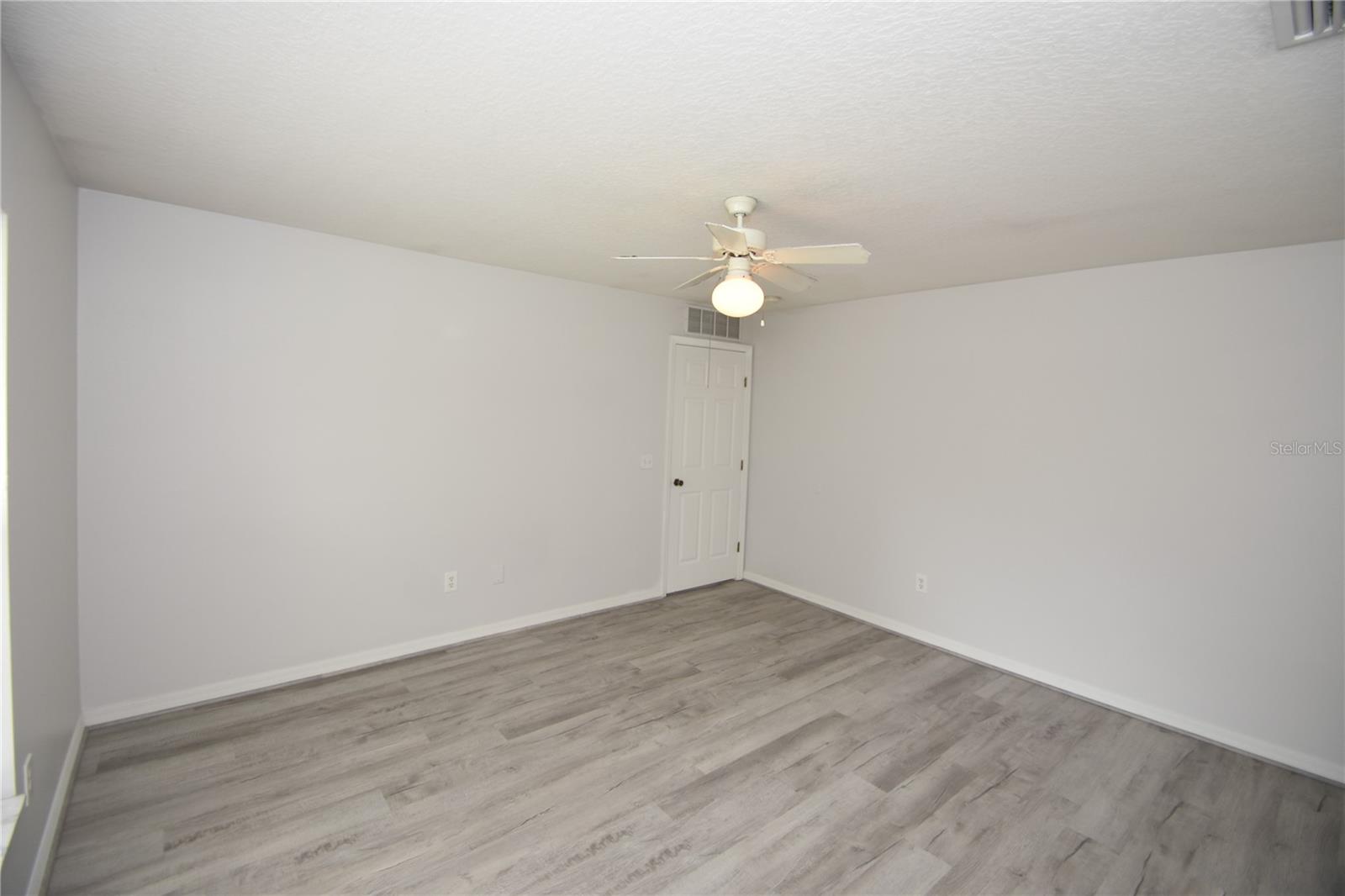 LEHIGH WOODS - Residential