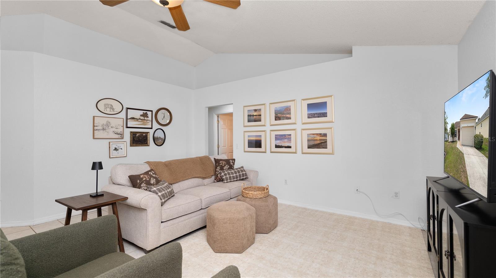 BEVERLY RISE PH 01 - Residential