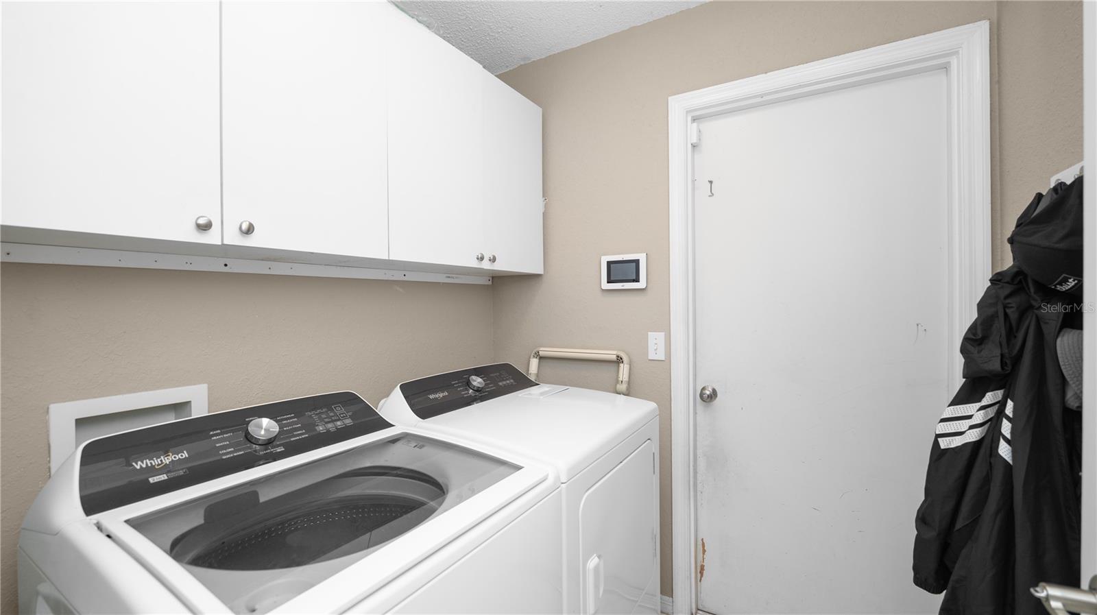 BEVERLY RISE PH 01 - Residential