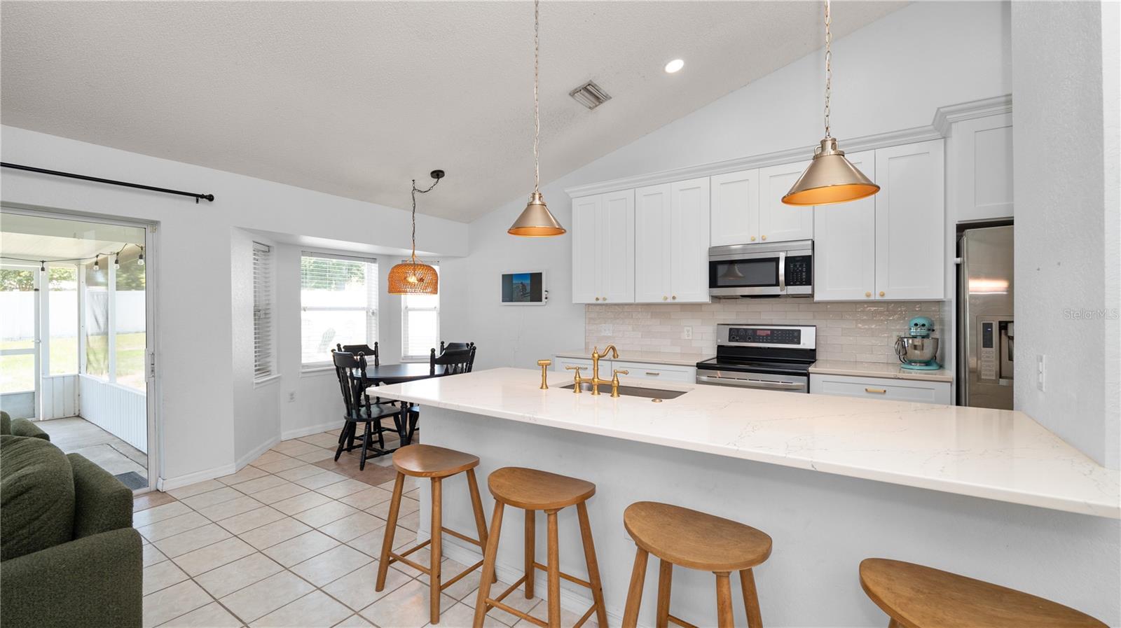 BEVERLY RISE PH 01 - Residential
