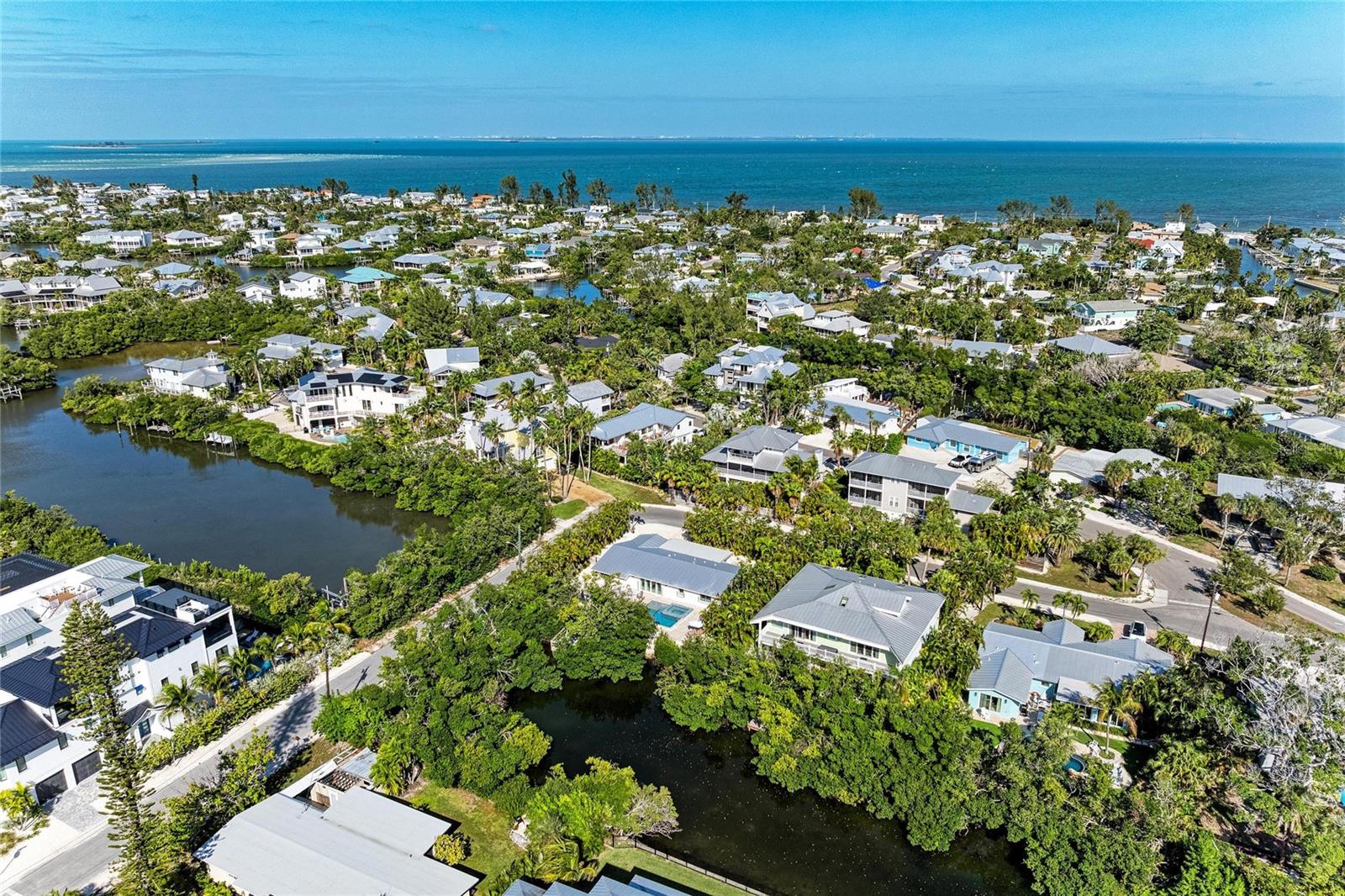 ISLAND CEDARS - Residential