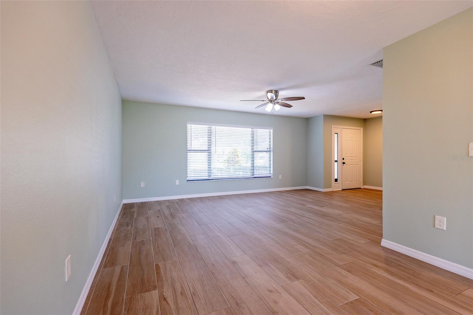 COUNTRY CLUB HEIGHTS FIRST ADD - Residential