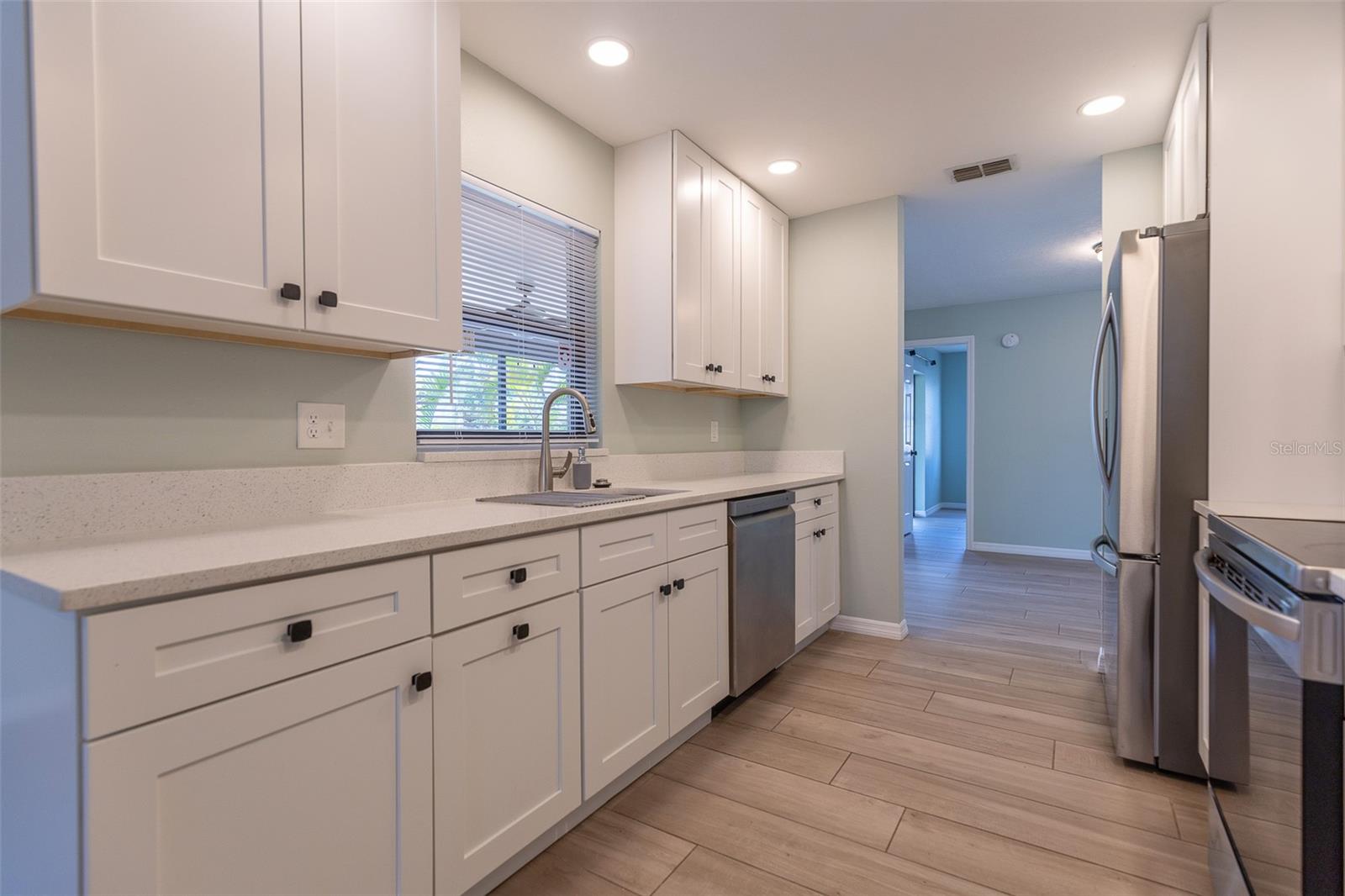 COUNTRY CLUB HEIGHTS FIRST ADD - Residential
