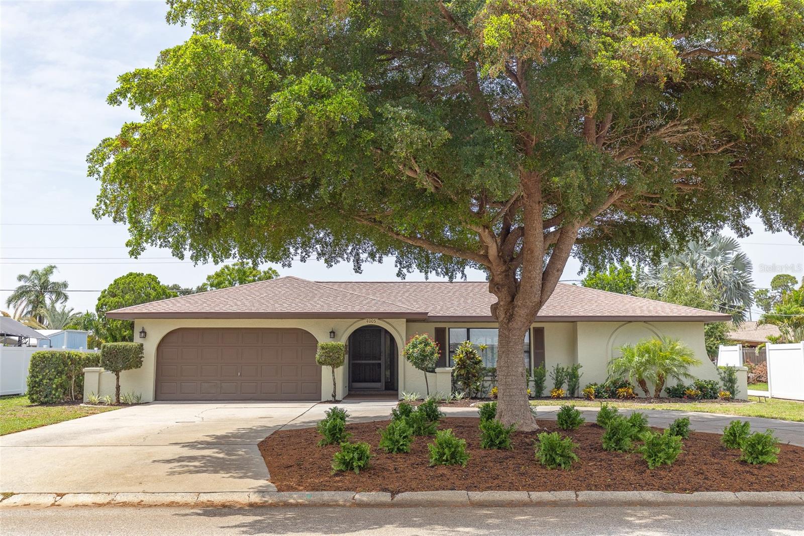 Welcome to this beautifully updated 3-bedroom, 2-bath home in the highly desirable Country Club Heights neighborhood of West Bradenton. Featuring a functional split-bedroom floor plan, this move-in-ready home offers modern style and peace of mind.
The professionally remodeled interior, completed just three years ago, showcases a stunning kitchen with stainless steel appliances, updated bathrooms, durable tile flooring throughout, fresh interior and exterior paint, and all-new trim and interior doors. A new roof installed in 2023 adds even more value and confidence for the next owner. The refreshed landscaping enhances the home's curb appeal, creating a warm welcome from the moment you arrive.
Outside, you'll find plenty of space to accommodate your RV, boat, or other recreational vehicles, with ample room to add the pool you've always wanted. Whether you're looking for a full-time residence or a Florida retreat, this property offers the flexibility to enjoy the outdoor lifestyle.
Ideally located in West Bradenton, you'll be just minutes from some of Florida's most beautiful Gulf Coast beaches, convenient airports, shopping, dining, downtown St. Petersburg, downtown Sarasota, and the world-renowned IMG Academy. This exceptional home combines modern updates, a sought-after location, and plenty of room to enjoy everything the Florida lifestyle has to offer.
Don't miss your opportunity to own this beautifully renovated home in one of West Bradenton's most desirable neighborhoods!