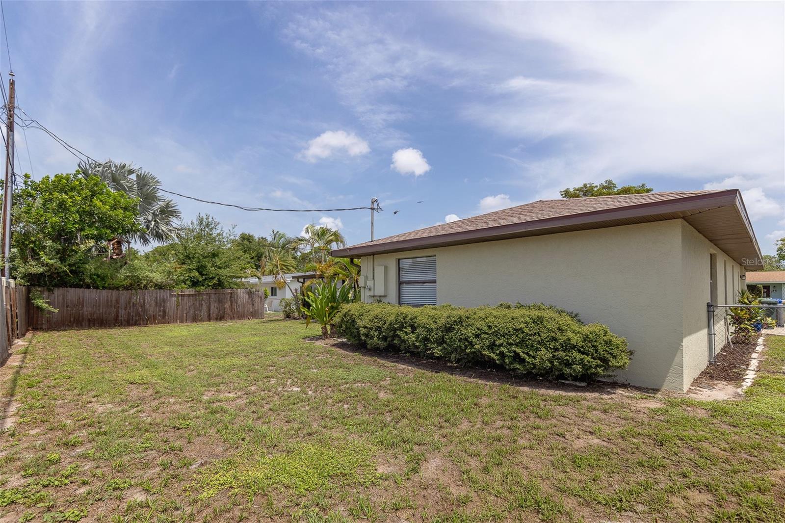 COUNTRY CLUB HEIGHTS FIRST ADD - Residential