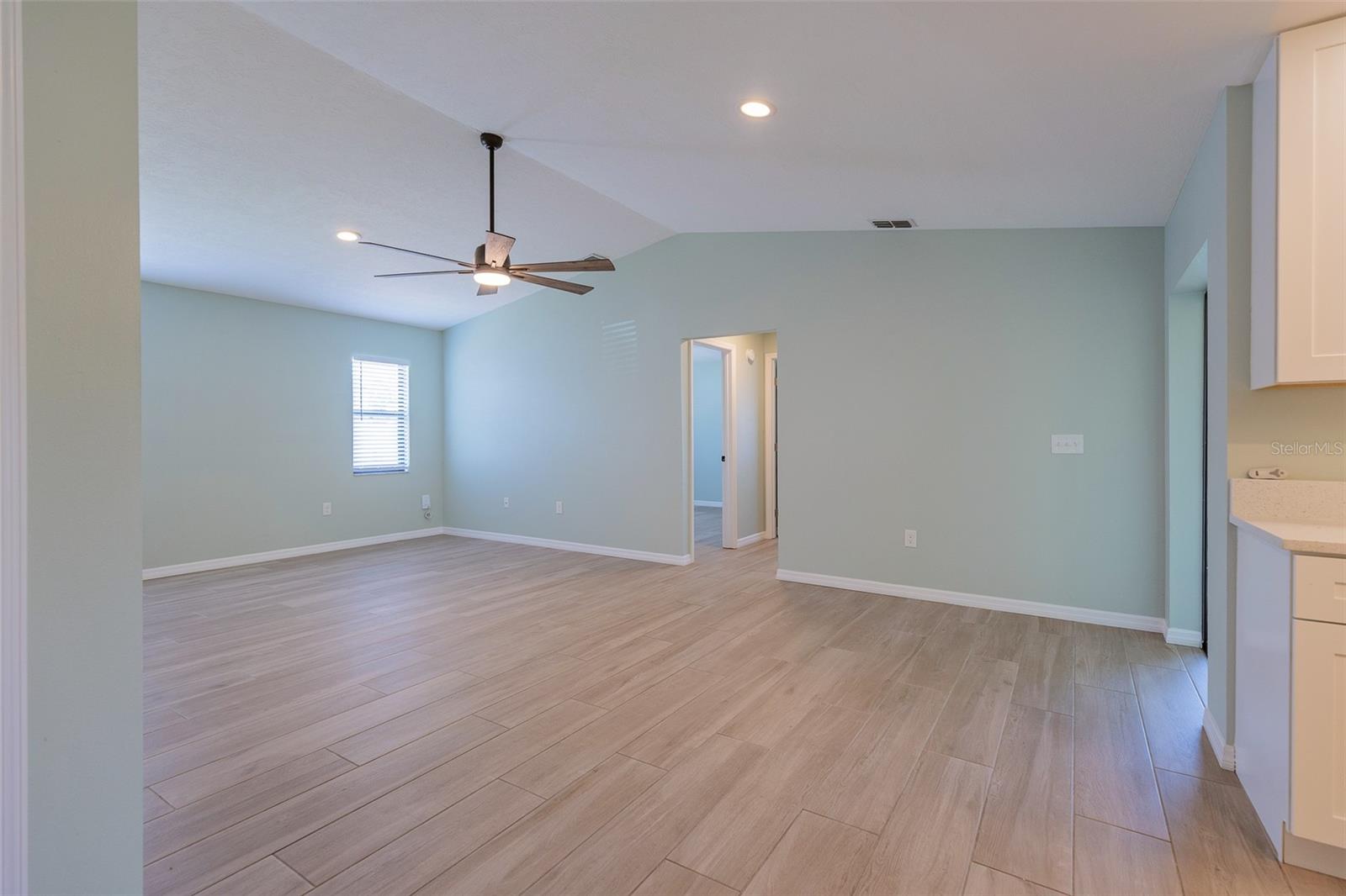 COUNTRY CLUB HEIGHTS FIRST ADD - Residential