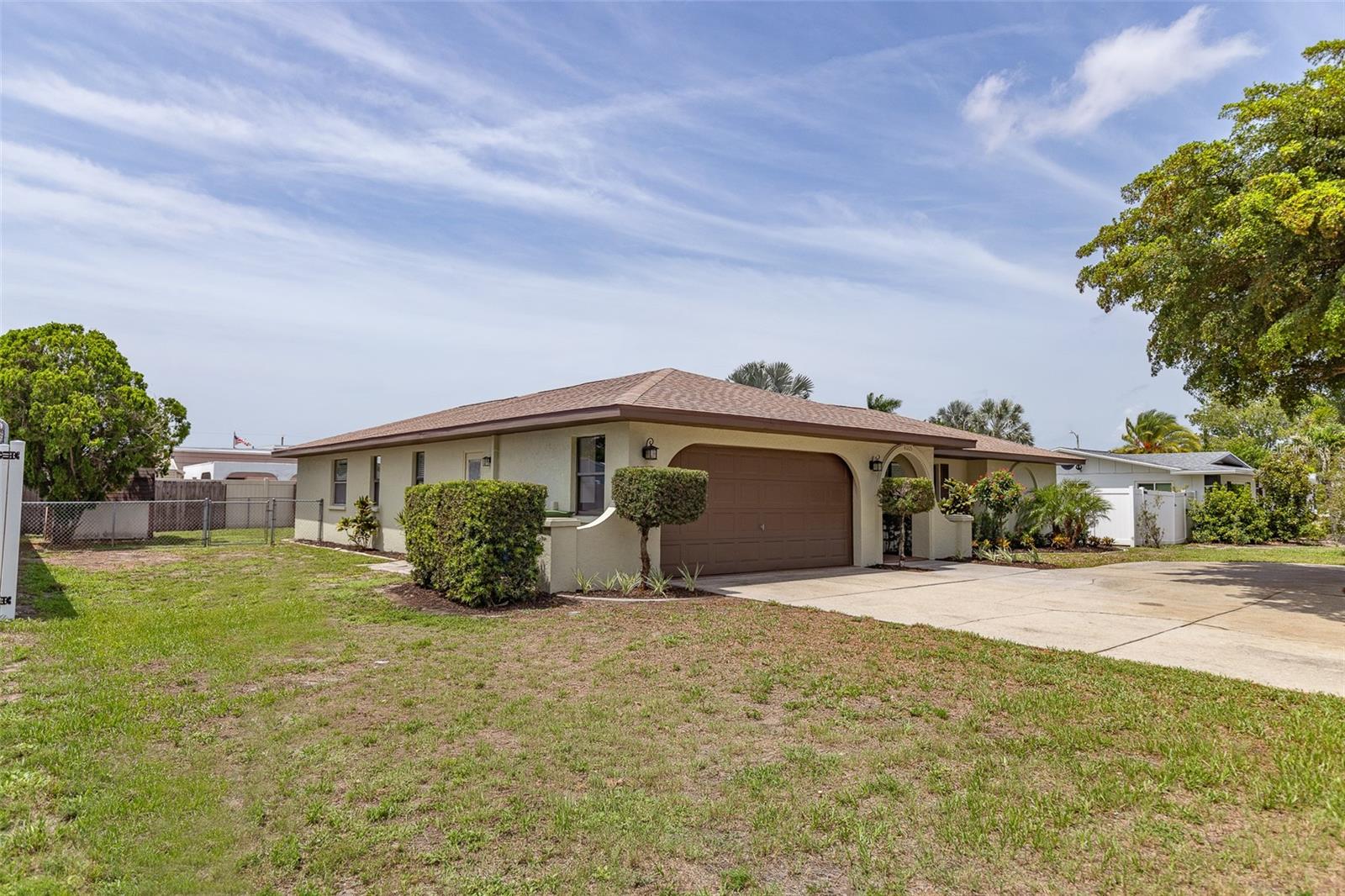 COUNTRY CLUB HEIGHTS FIRST ADD - Residential