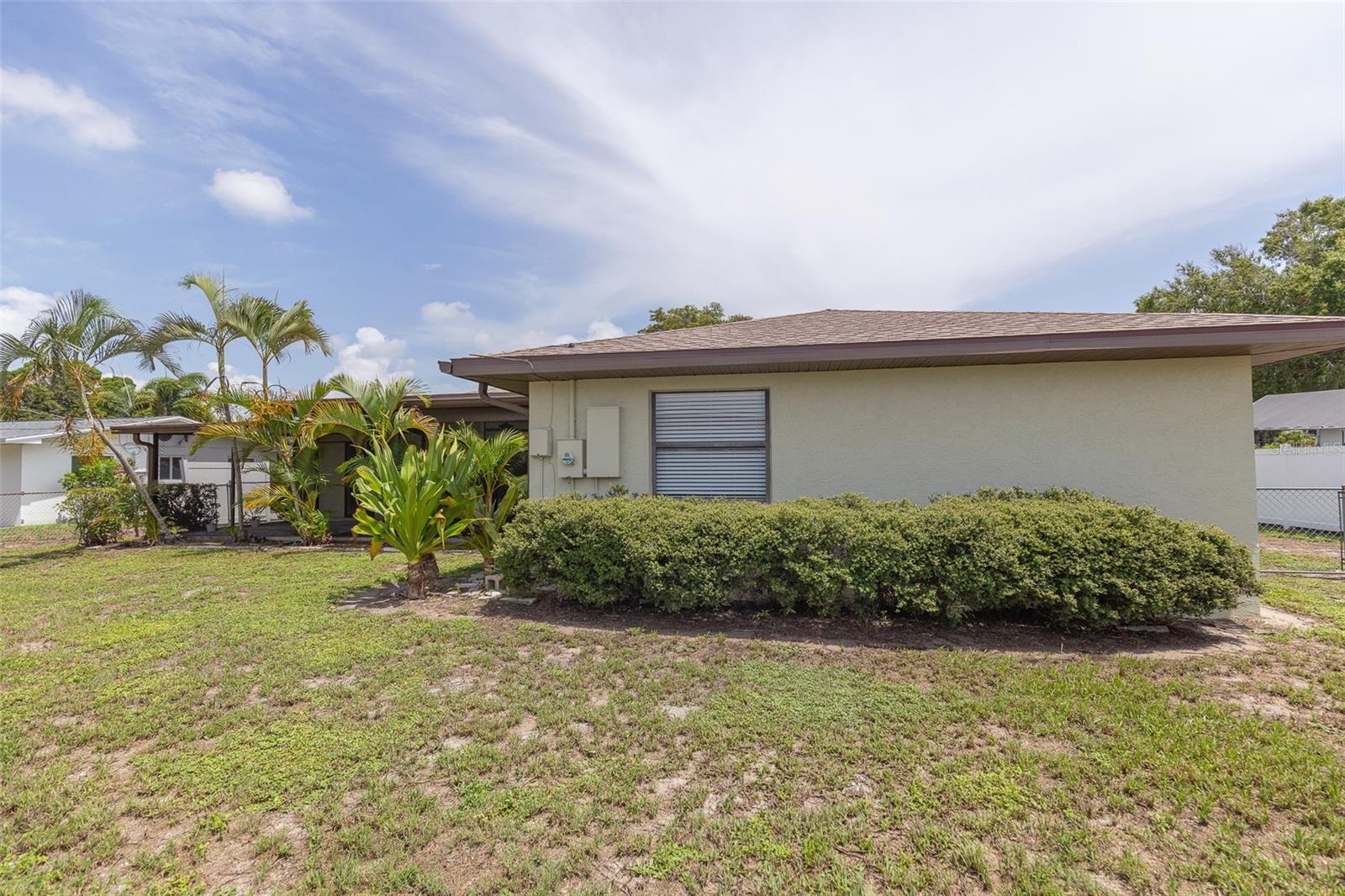 COUNTRY CLUB HEIGHTS FIRST ADD - Residential