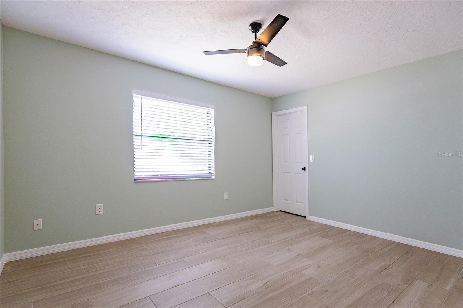 COUNTRY CLUB HEIGHTS FIRST ADD - Residential