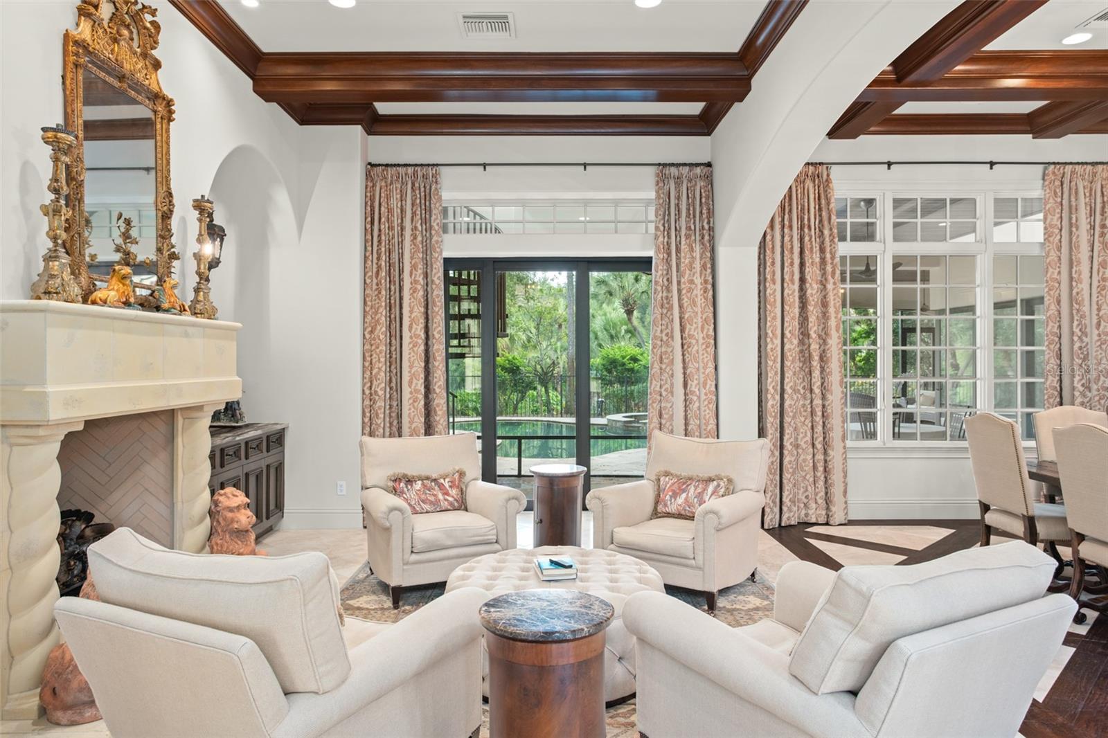 ISLEWORTH - Residential