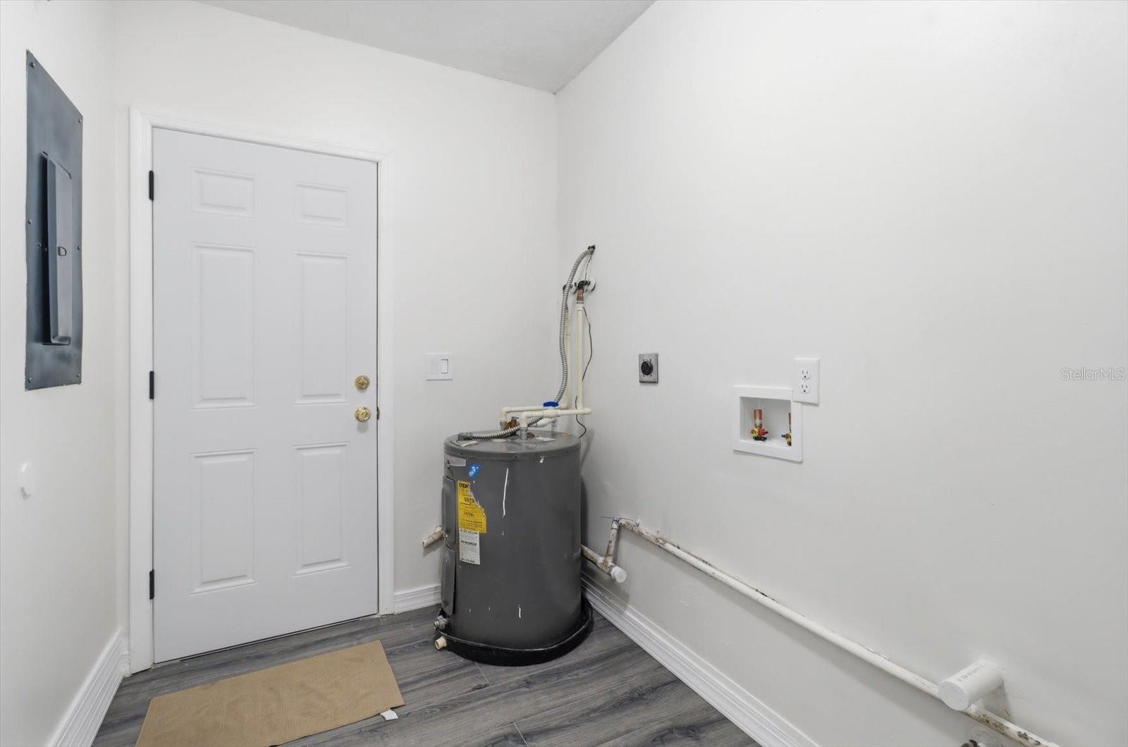 GREEN ACRES ADD 06 - Residential