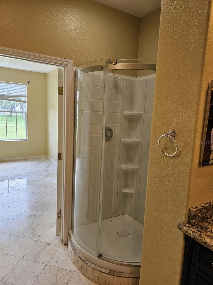 FLORA RIDGE CONDO PH 6 BLDG 13 - Residential