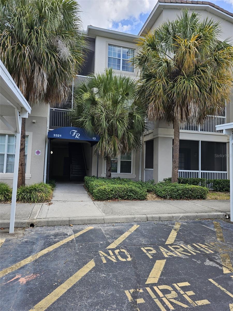 Location Location !!! Flora Ridge condominium  Beautiful Apartment 3 Bedroom  2bathroom 1st floor Unit  with convenient Elevator Access community pool ,club house . features Open Floor plan with Modernized Kitchen with breakfast bar, throughout ceramic Flooring .In the main living and dining spaces, ceiling fans ,Screened Balcony for enjoy the sunset with families and friends. all appliances included. Gate community with virtual guard , No short-term rentals. this is good deal for long term, community parking is available with Covered spaces  Close to Loop shopping restaurants. Theme parks  SELLER MOTIVATED don't wait. Schedule your private showing today.
