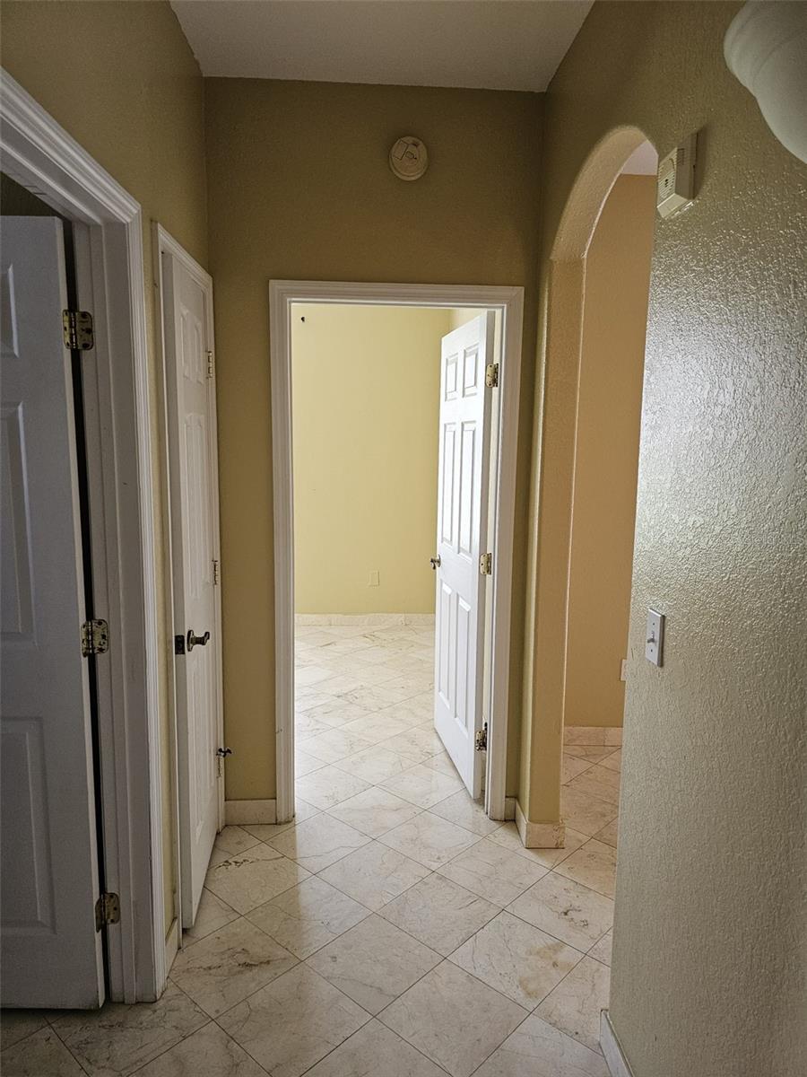 FLORA RIDGE CONDO PH 6 BLDG 13 - Residential