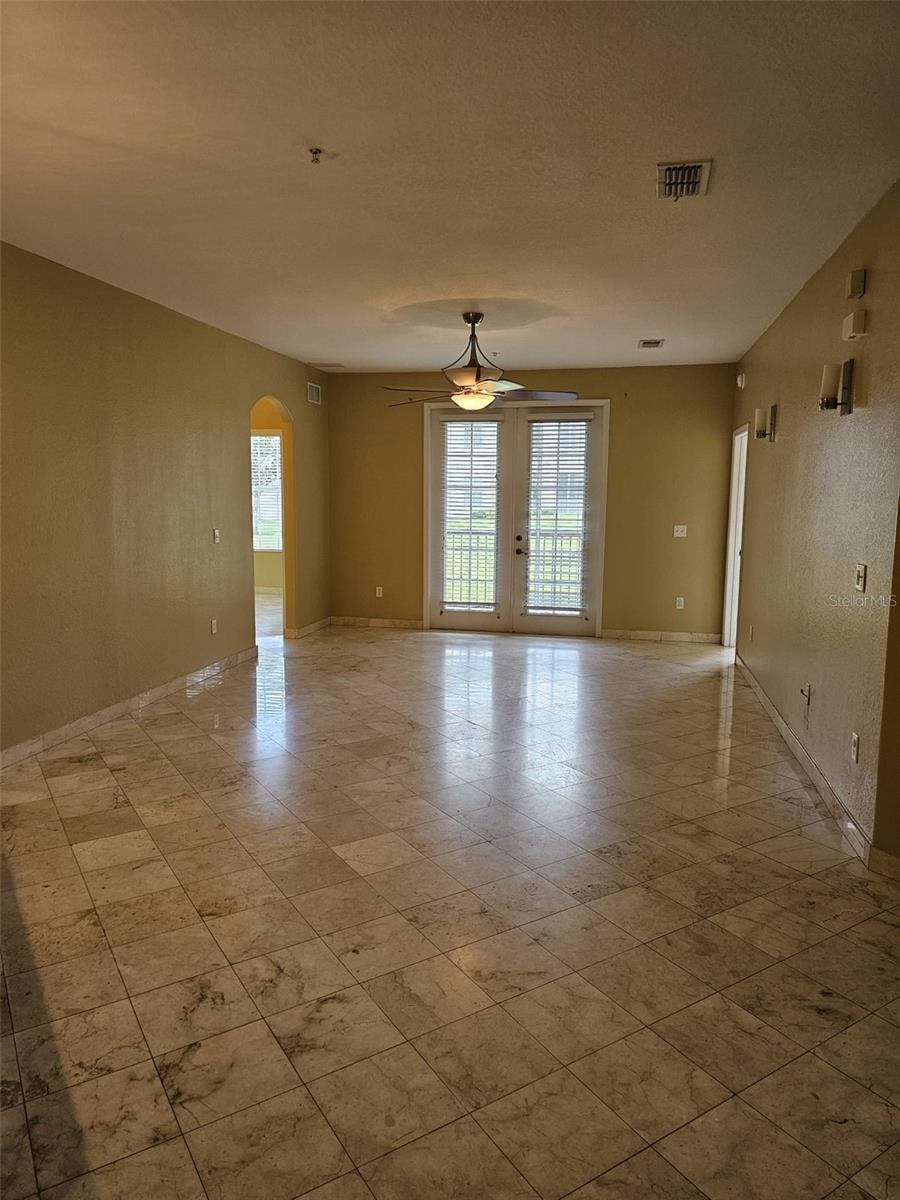 FLORA RIDGE CONDO PH 6 BLDG 13 - Residential