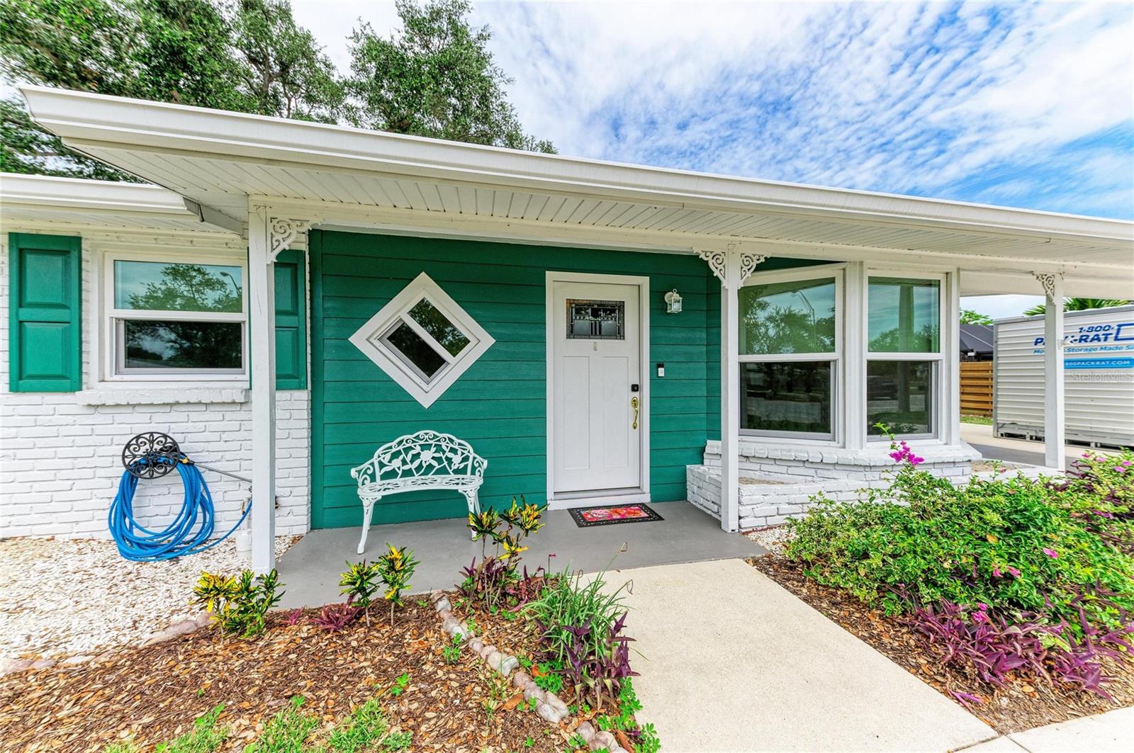 SOUTH GATE - Residential