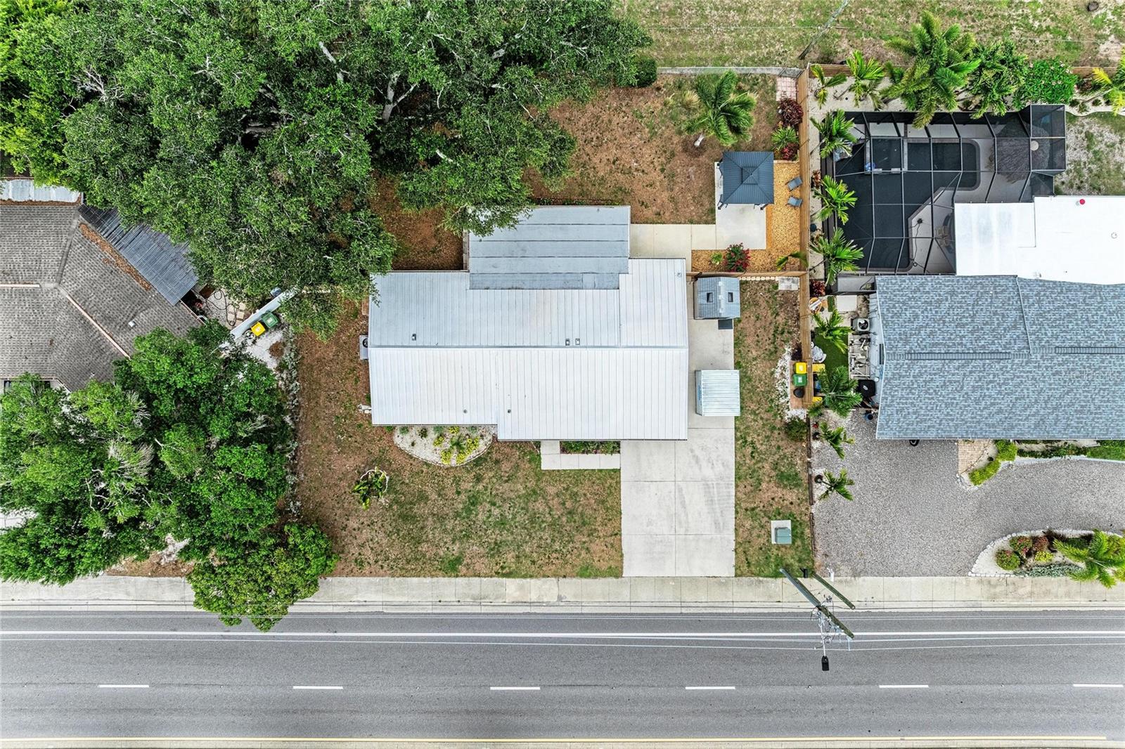 SOUTH GATE - Residential